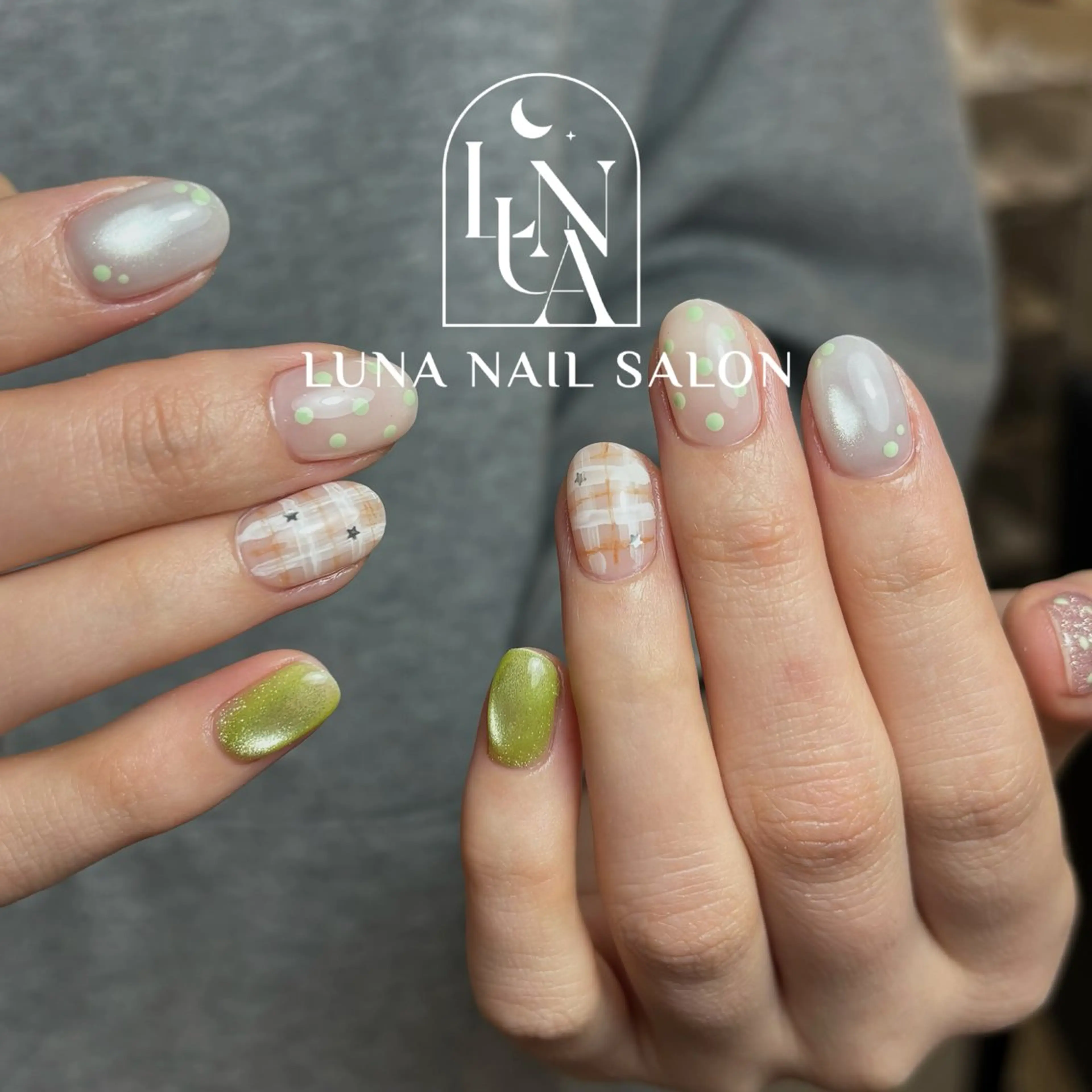 ネイル アートネイル フレンチネイル ジェルネイル ガラスフレンチ 韓国ネイル ハンドネイル フットネイル ハンドケア LUNA Nail salon💕のネイルデザイン