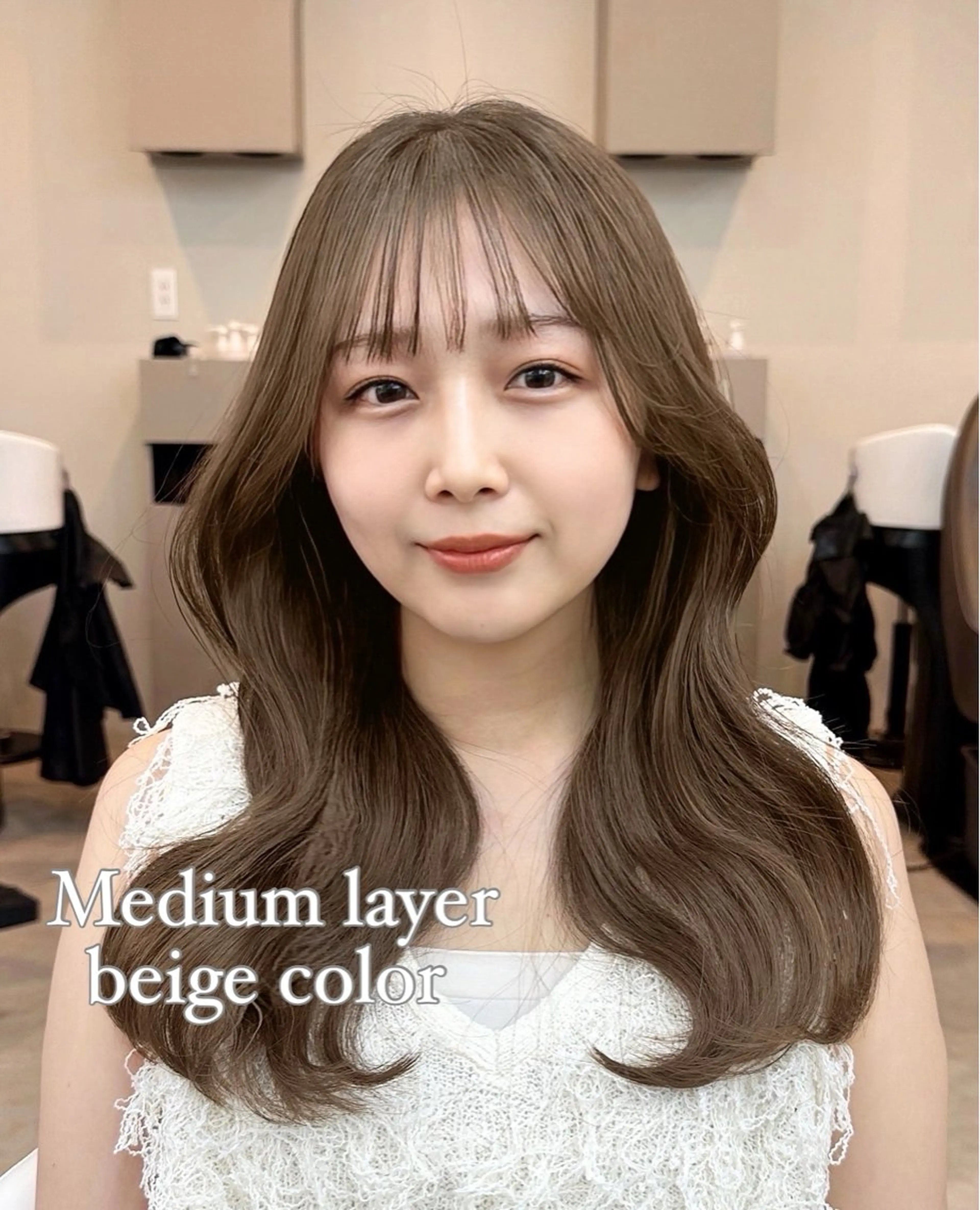 ミディアム カット ヘアカラー Aura所属・丸山 心 / 艶カラーのヘアスタイル