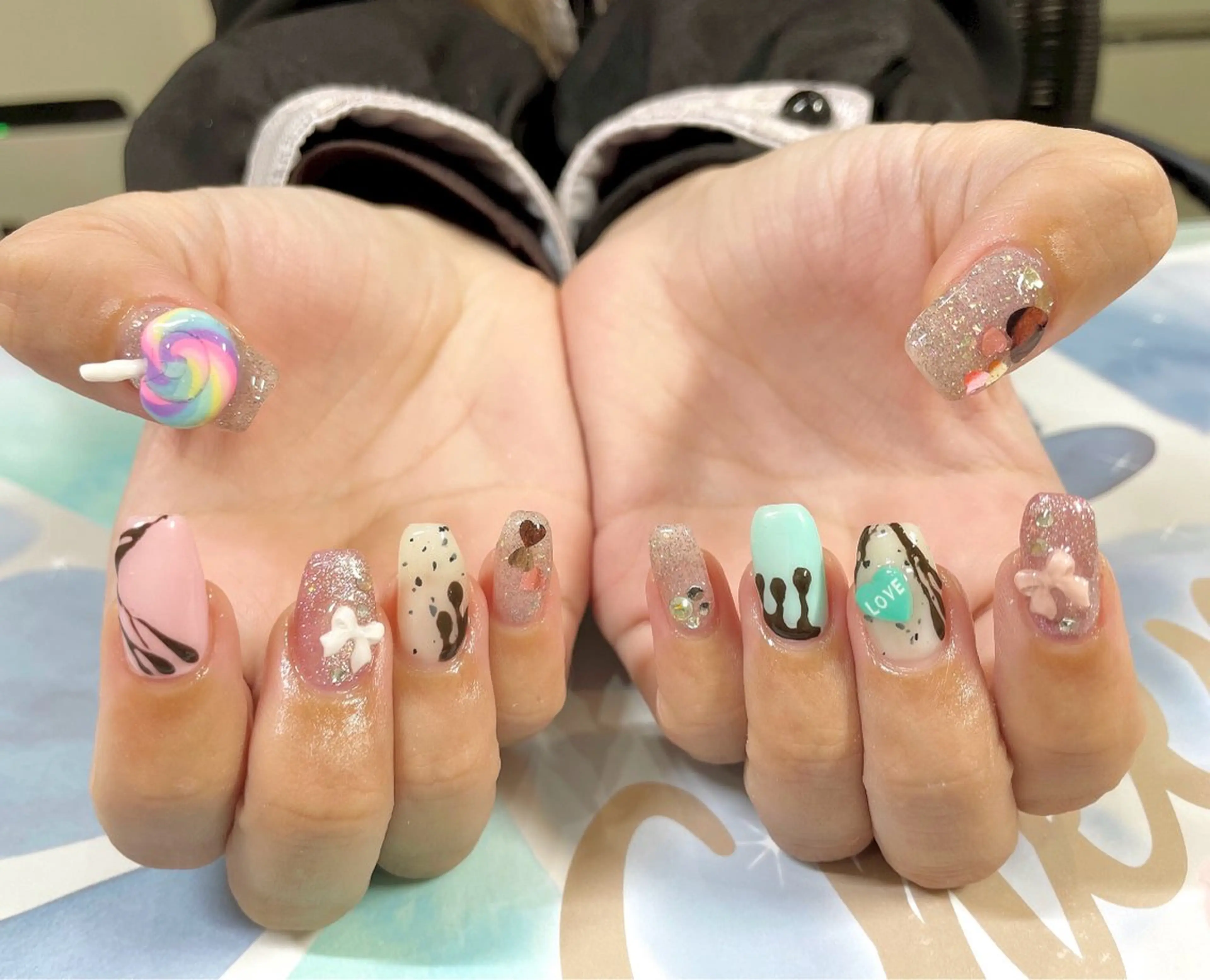 セミロング BURGUNDY 🌹eriのネイルデザイン