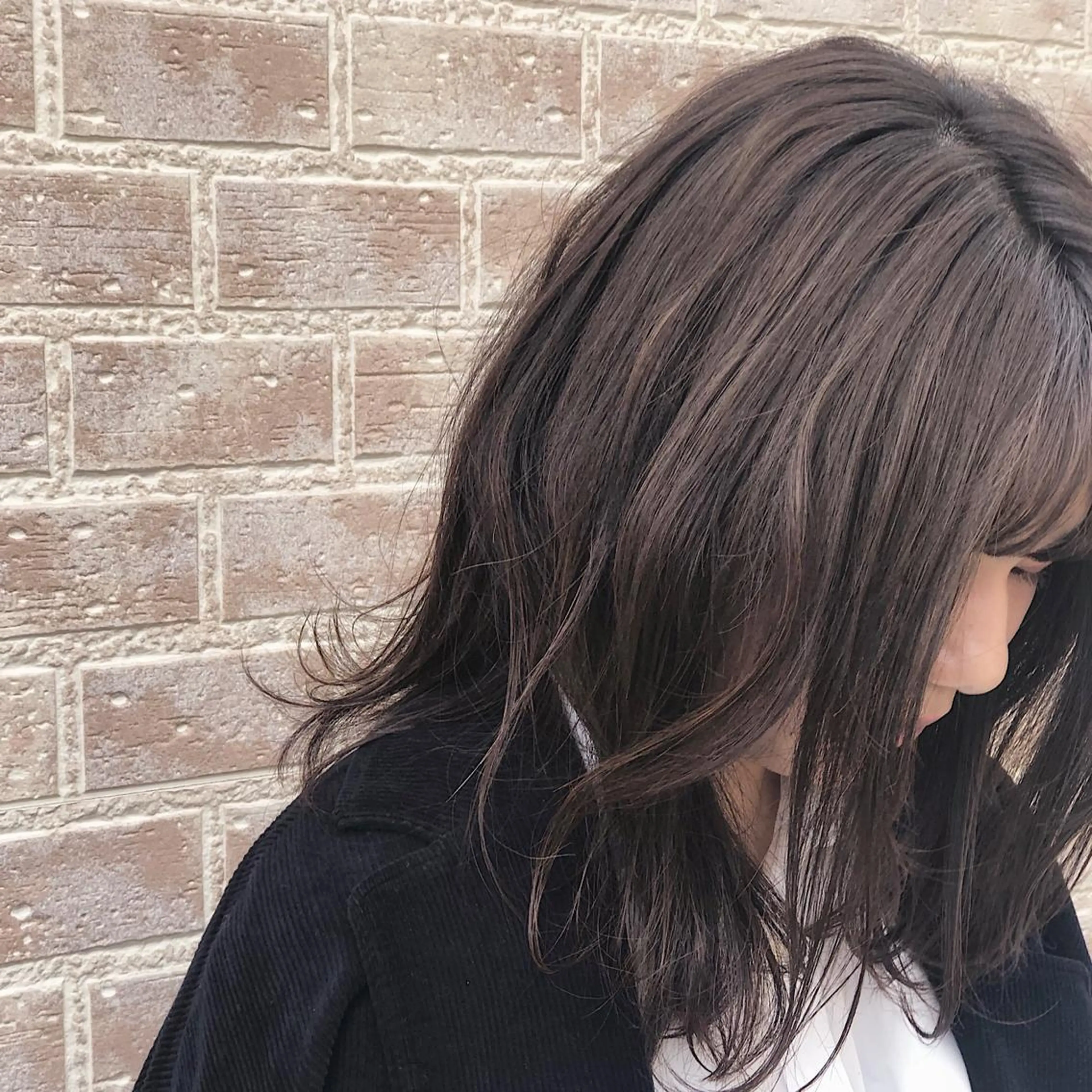 ミディアム カラー ブラウンカラー ココアブラウン ハイライトカラー ハイライト ヘアカラー トリートメント 樋野 亮のヘアスタイル