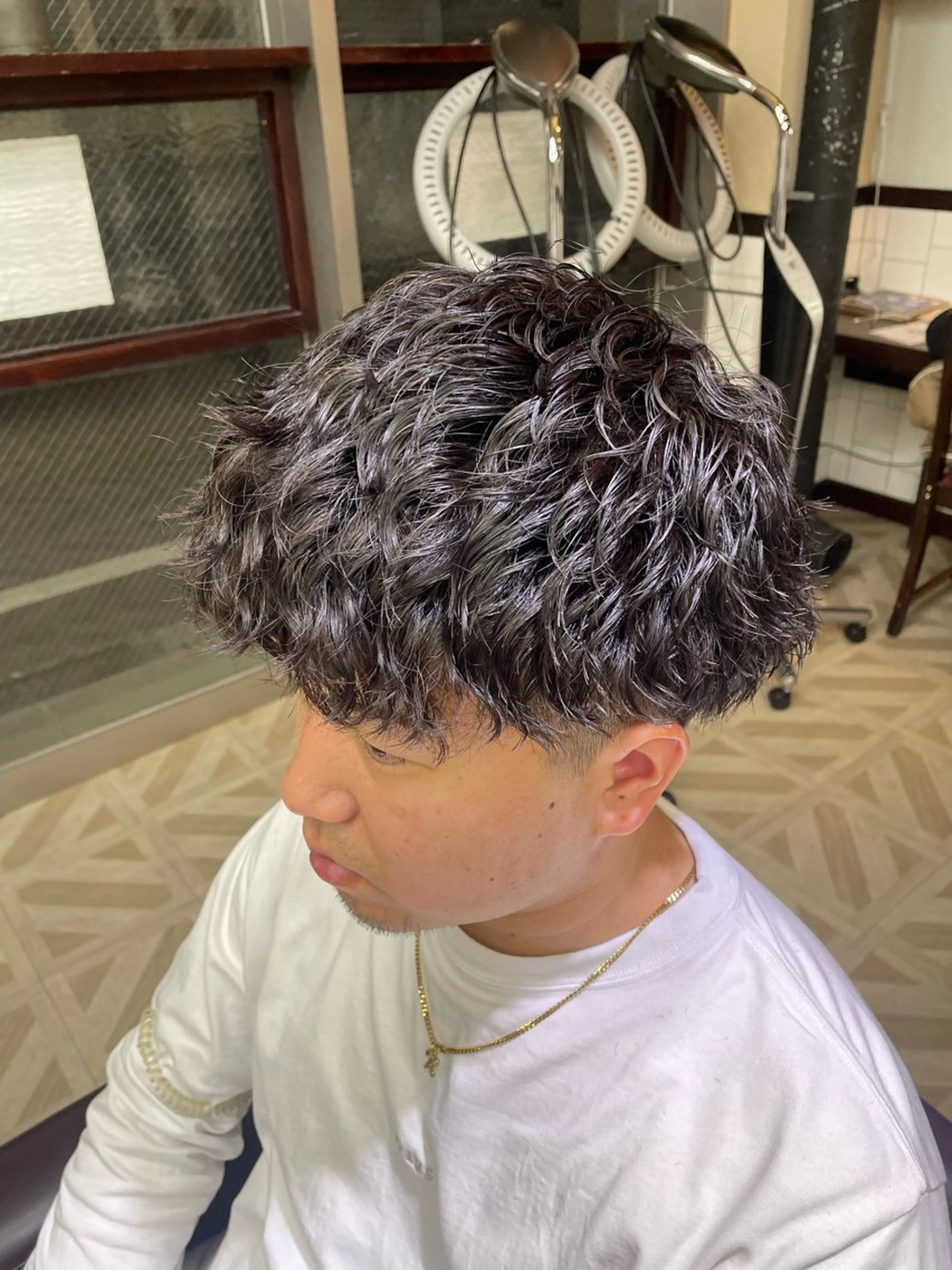 パーマ メンズ メンズパーマ スパイラルパーマ 安藤萌栞 ／カットモデル募集のヘアスタイル