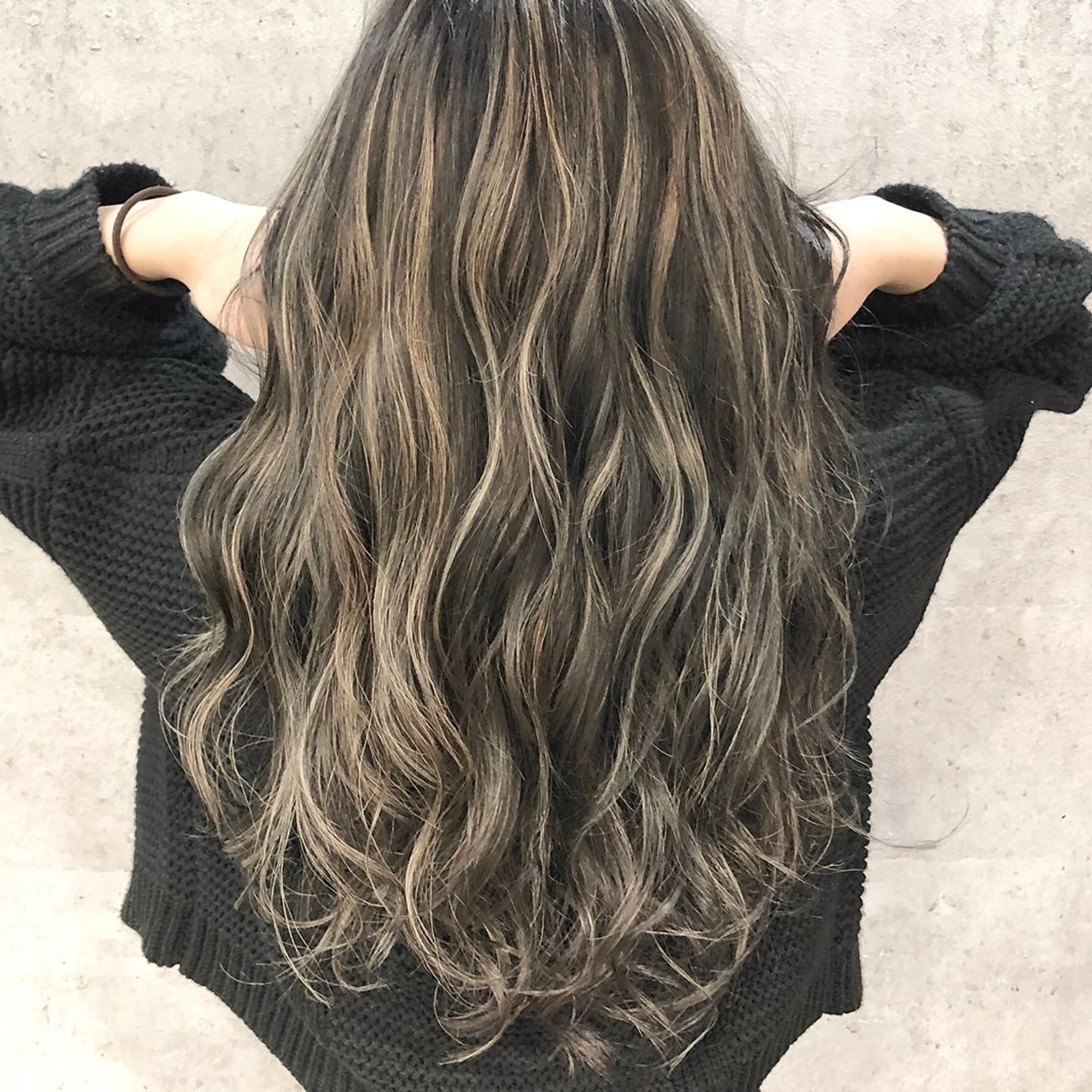 ロング カラー ハイライトカラー ハイライト MiL所属・✨ハイトーン✨ 濱田知孝のヘアスタイル