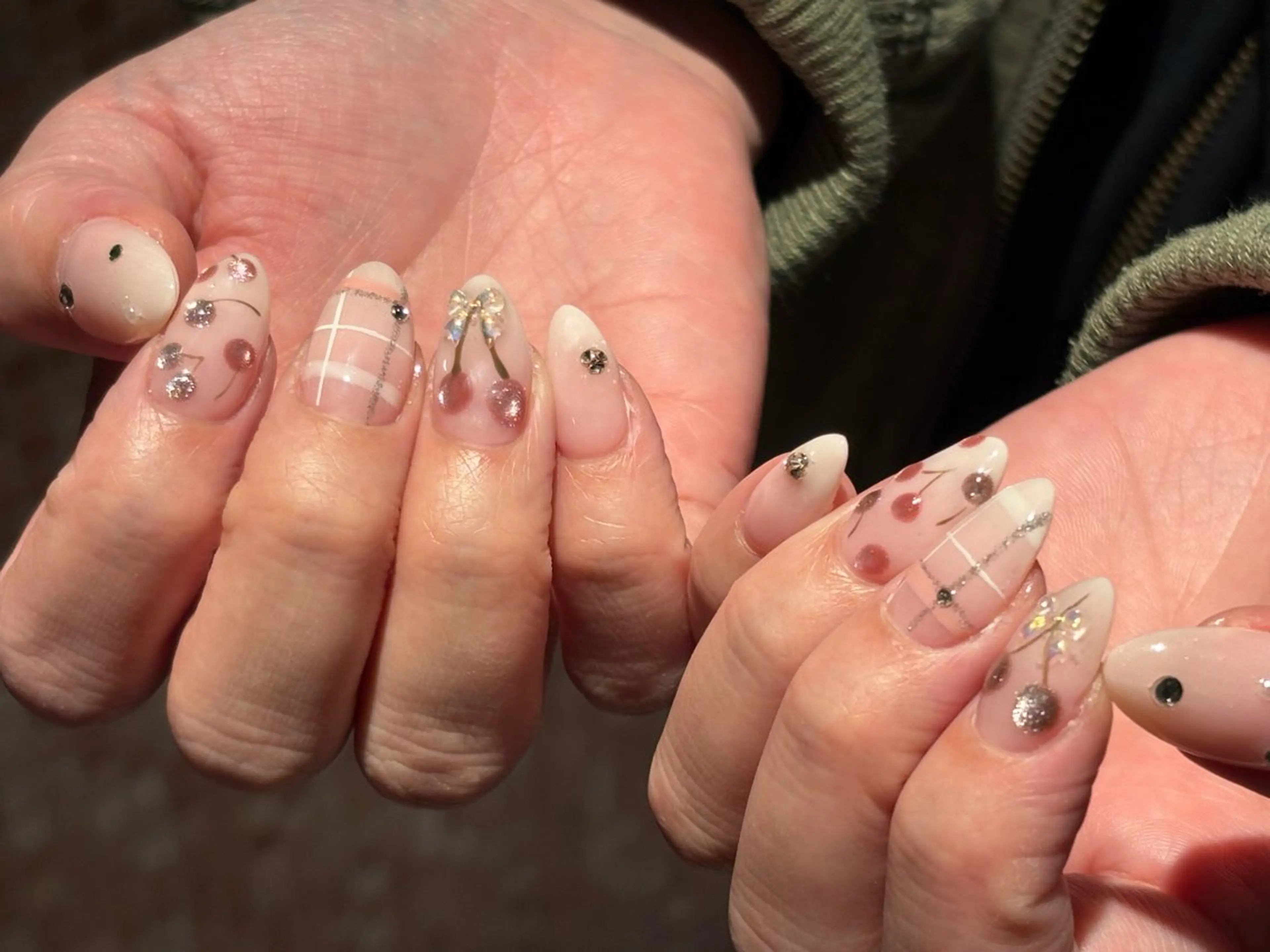 ネイル ハンドネイル 祇園 彩寧のネイルデザイン