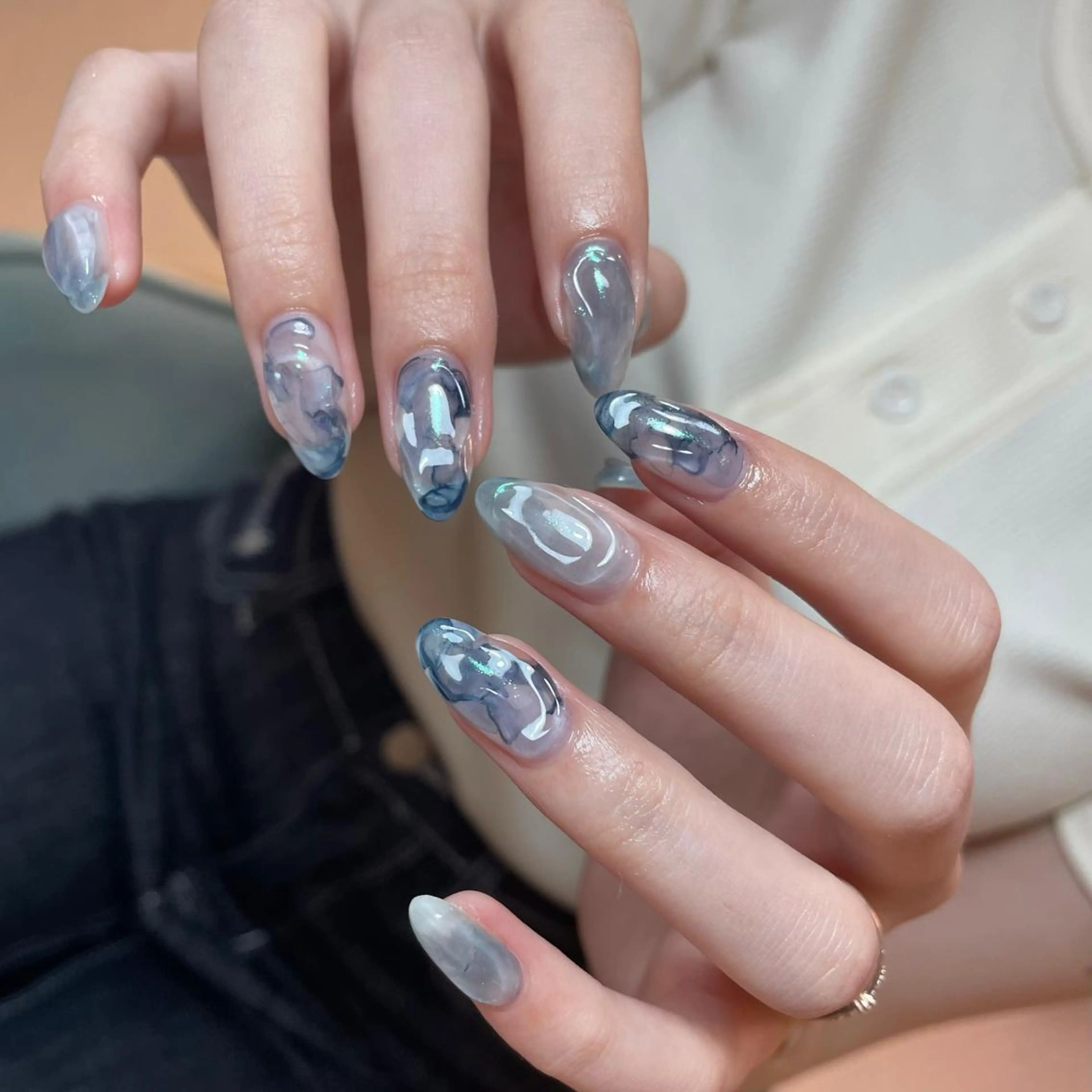 ネイル ハンドネイル ハンドケア Ami 🦥のネイルデザイン