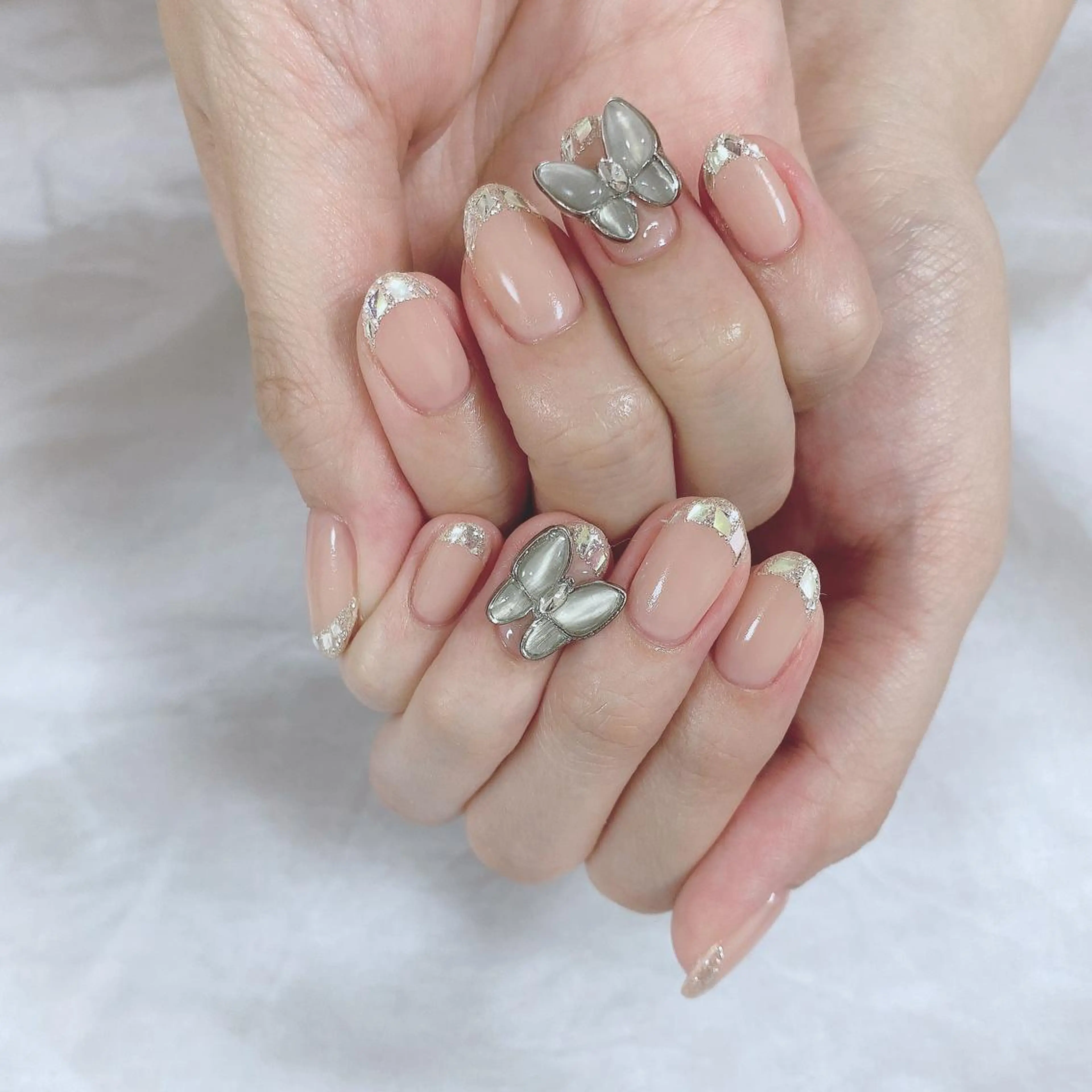 ネイル フレンチネイル ガラスフレンチ SOL NAILのネイルデザイン