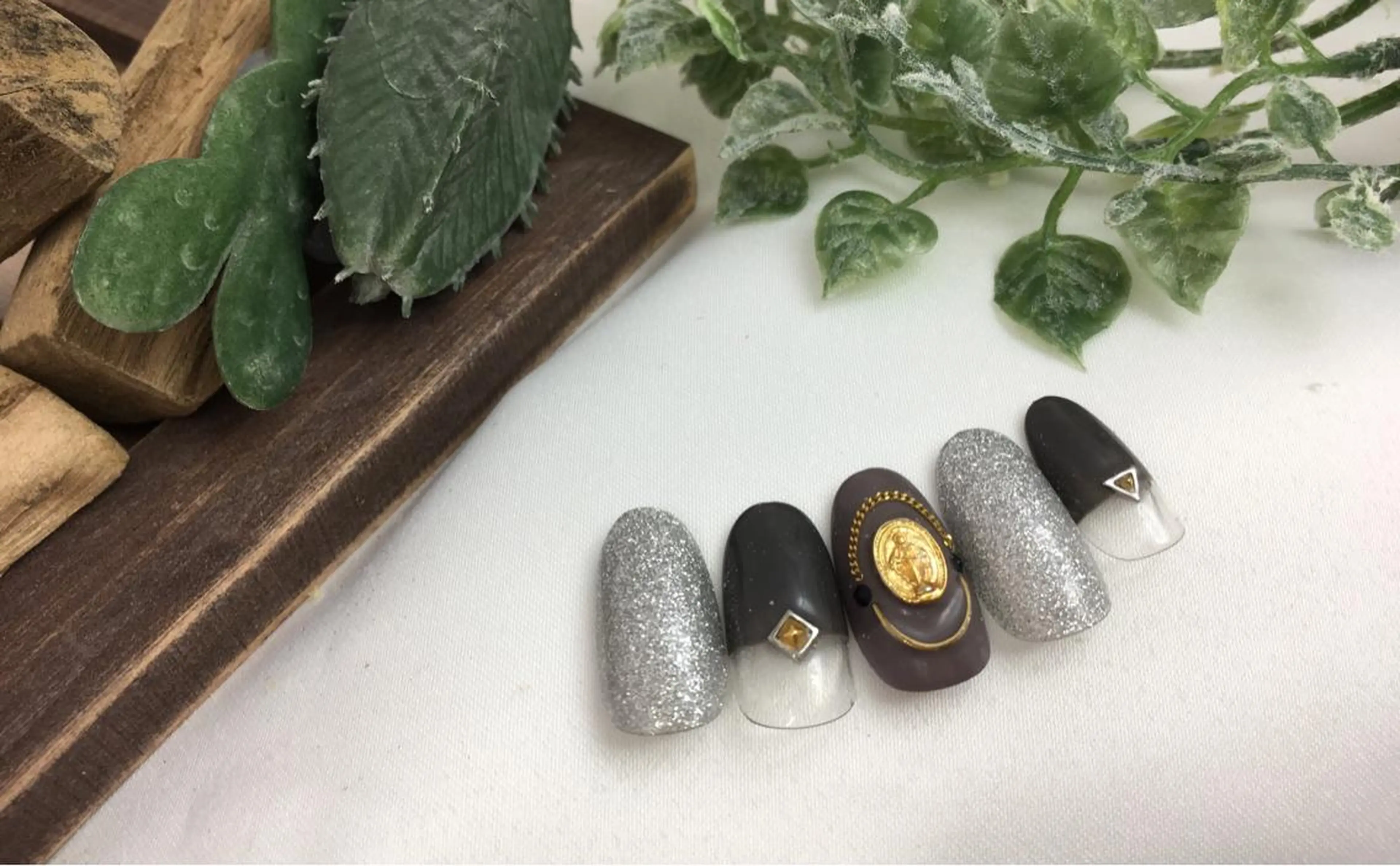 ネイル RONA所属・大川 みなみのネイルデザイン