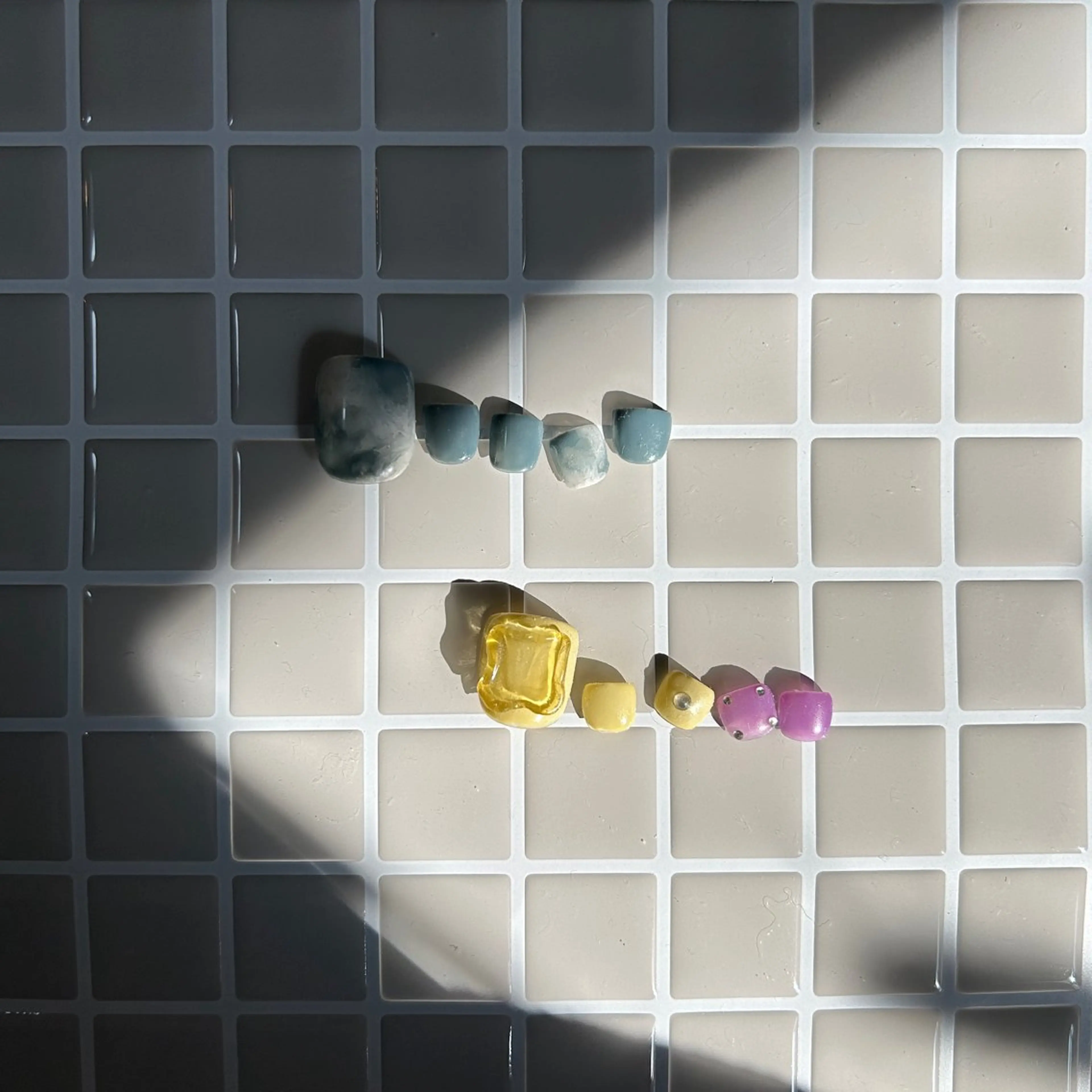 ネイル ブルー フットネイル ぷっくりネイル フリーランス¨̮⃝ ネイリストOKADAのネイルデザイン