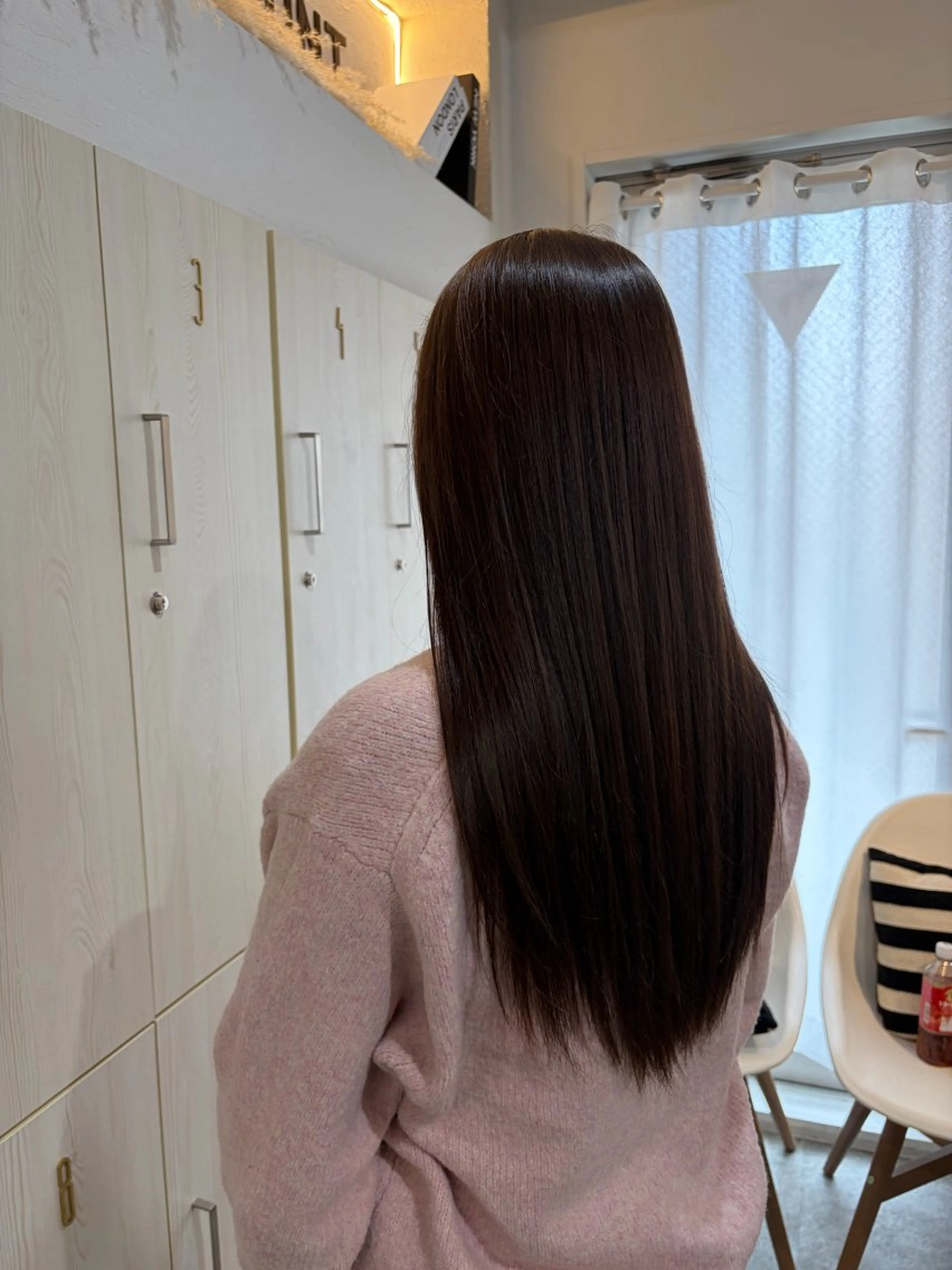 ロング カラー Aika LA.MIUのヘアスタイル