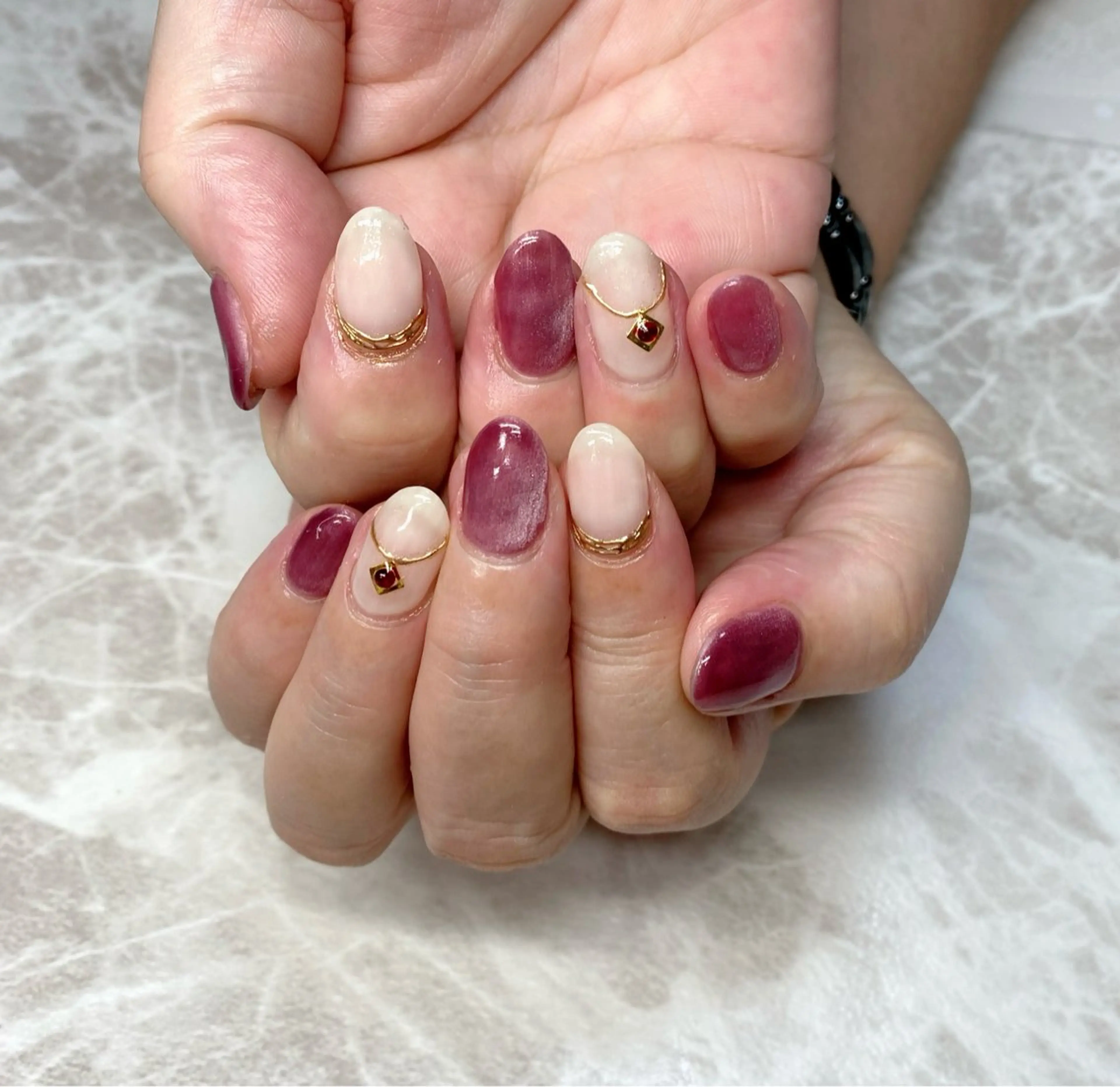 ネイル ハンドネイル ゆぴねいる所属・ゆぴねいる yupinailのネイルデザイン