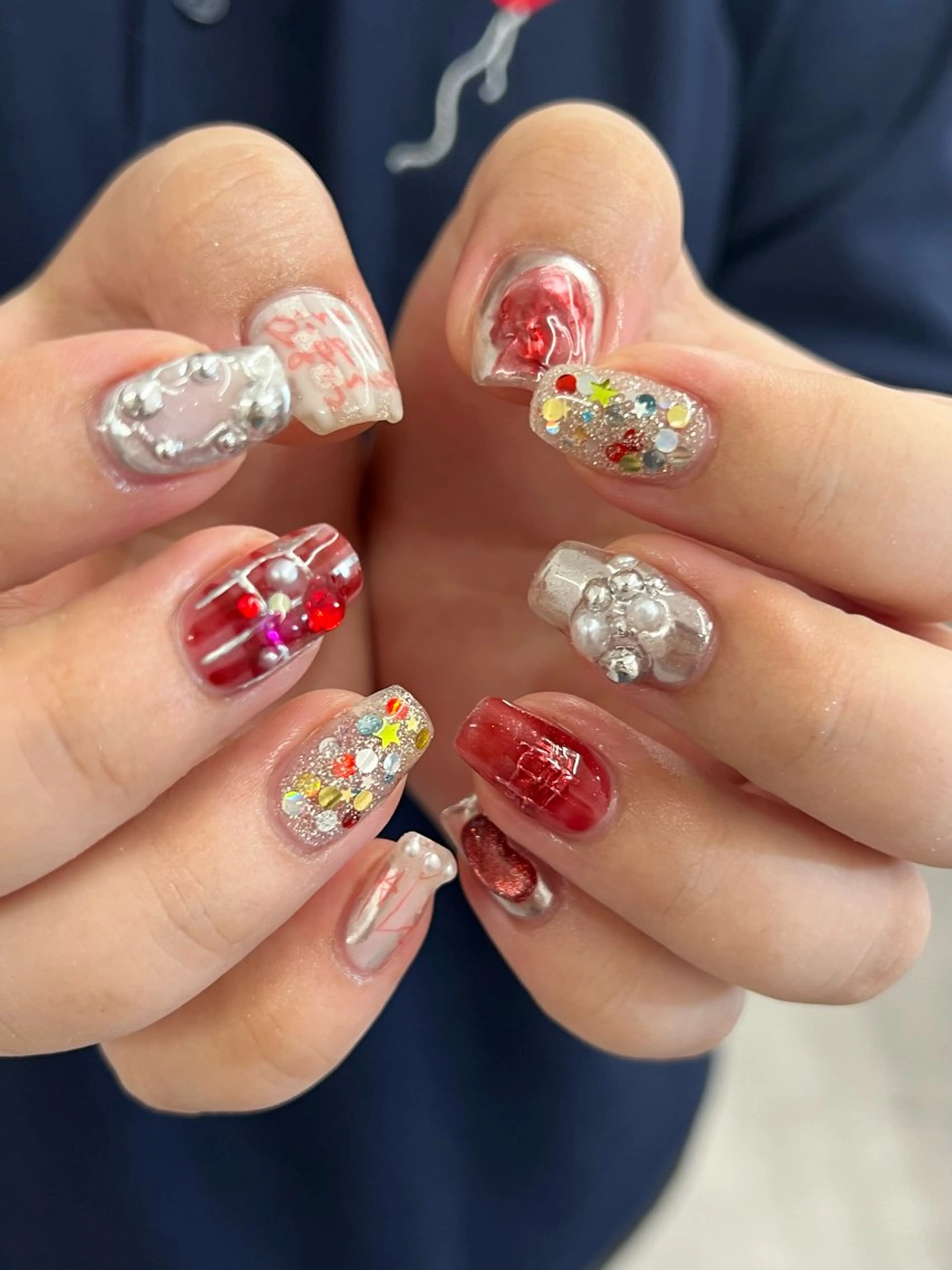 ネイル ジェルネイル キラキラネイル マグネットネイル ニュアンスネイル パラジェル ハンドネイル ハンドケア Bana_ Nailのネイルデザイン
