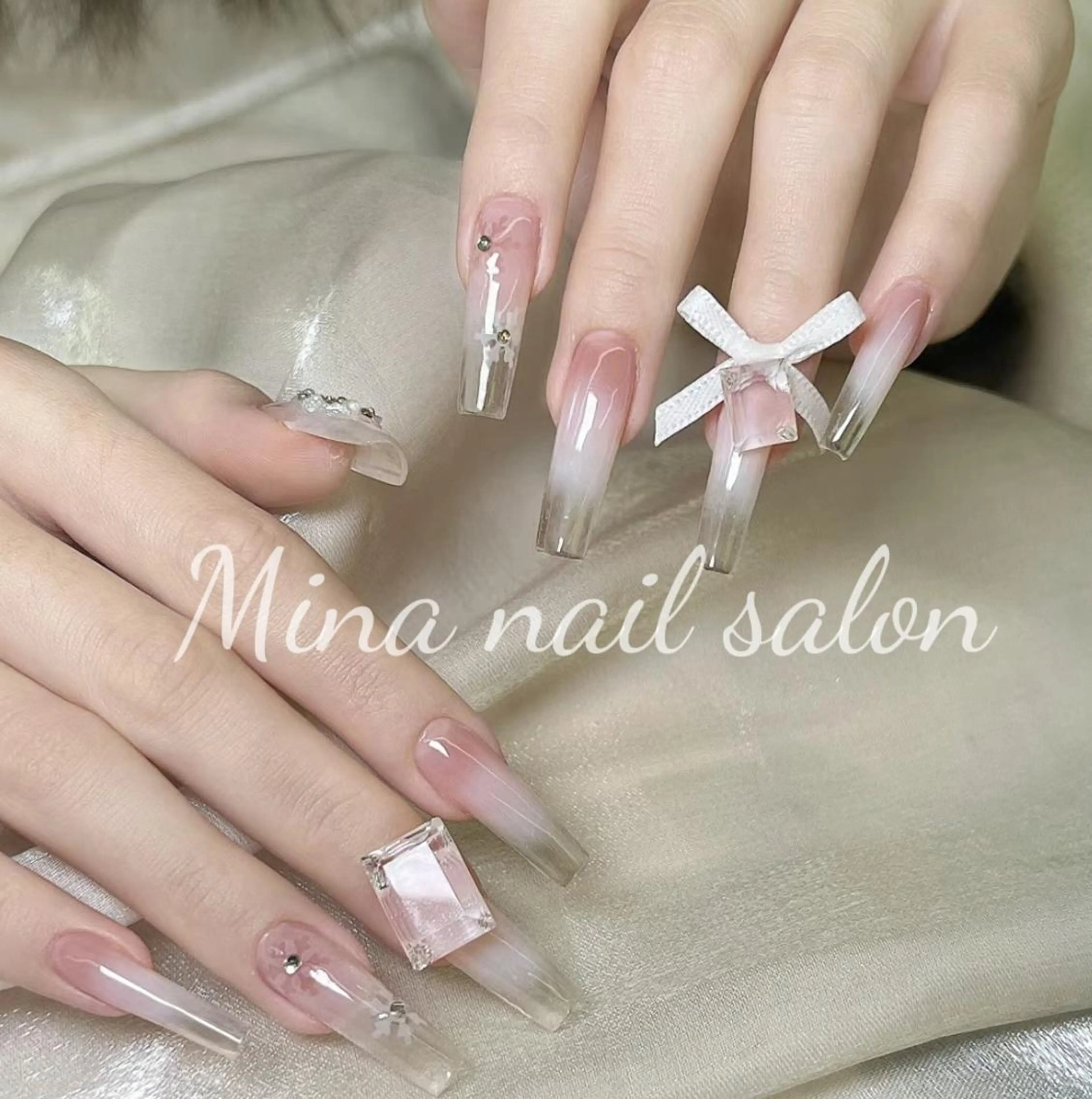 ネイル 🎀まゆ 🪽🐾のネイルデザイン