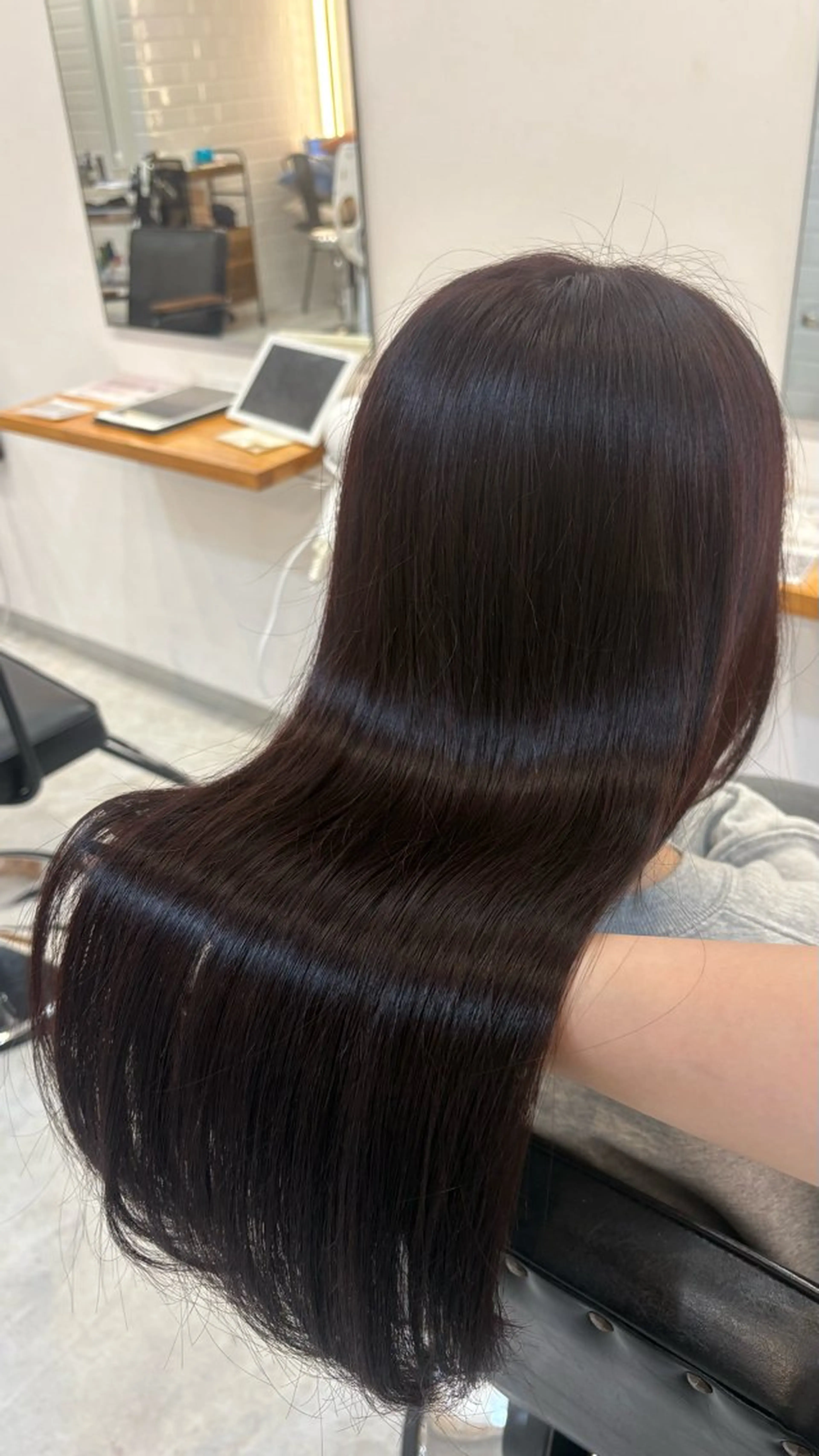 セミロング カラー ヘアカラー konatsu 🪽のヘアスタイル