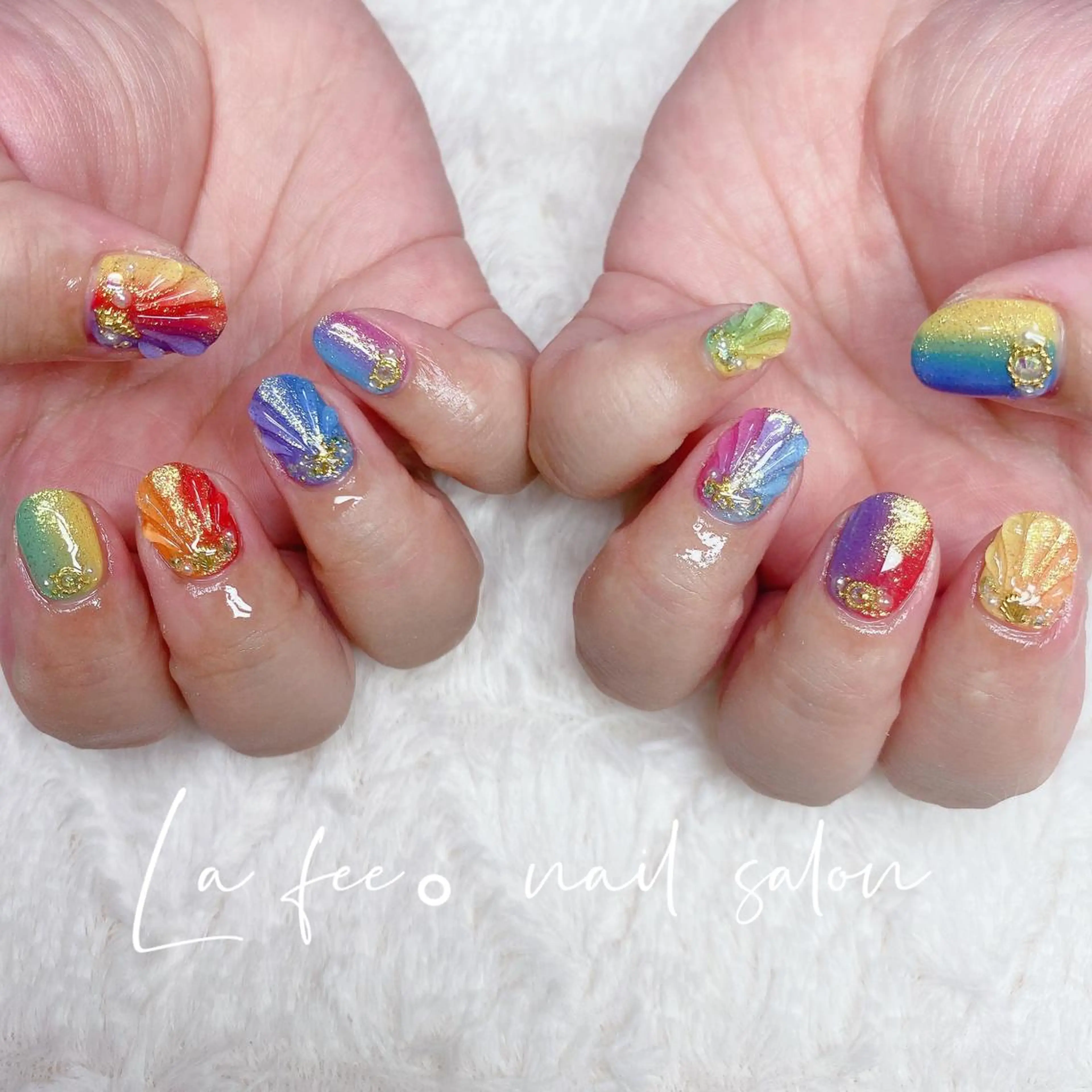 カラー ネイル ハンドネイル ハンドケア La feeのネイルデザイン