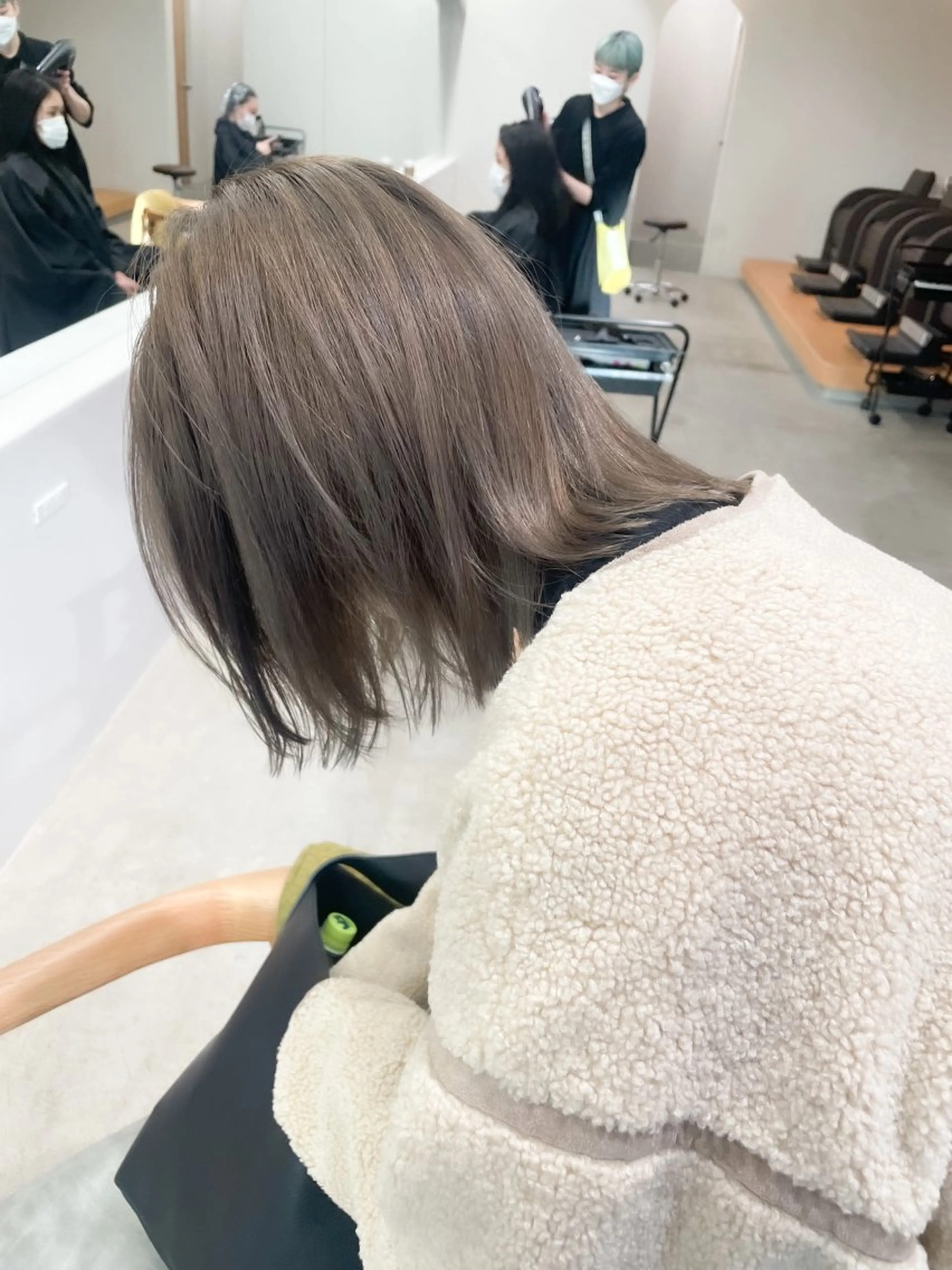 ショート カラー ヘアアレンジ ミニボブ/ブリーチ 🌈MISATOのヘアスタイル