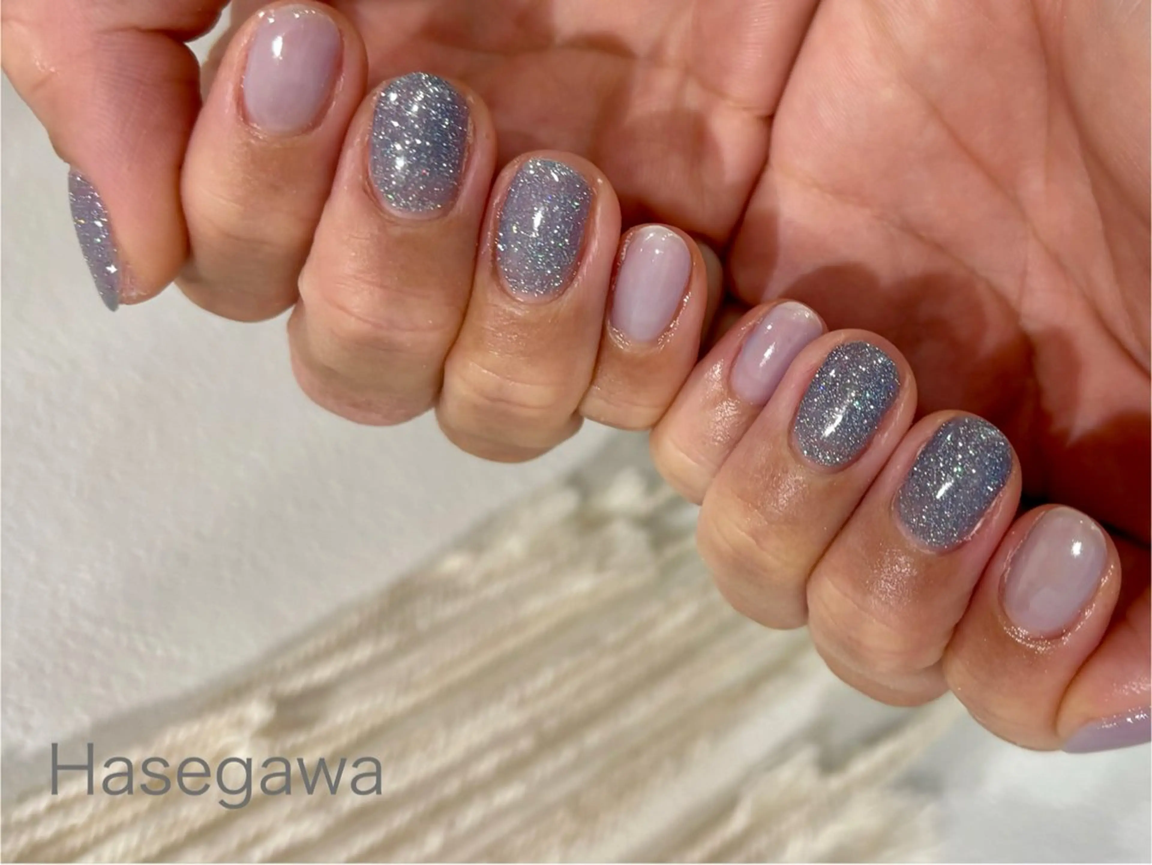ネイル ブルー ラメ(グリッター) ピンク ハンドネイル DROP所属・DROP 長谷川のネイルデザイン