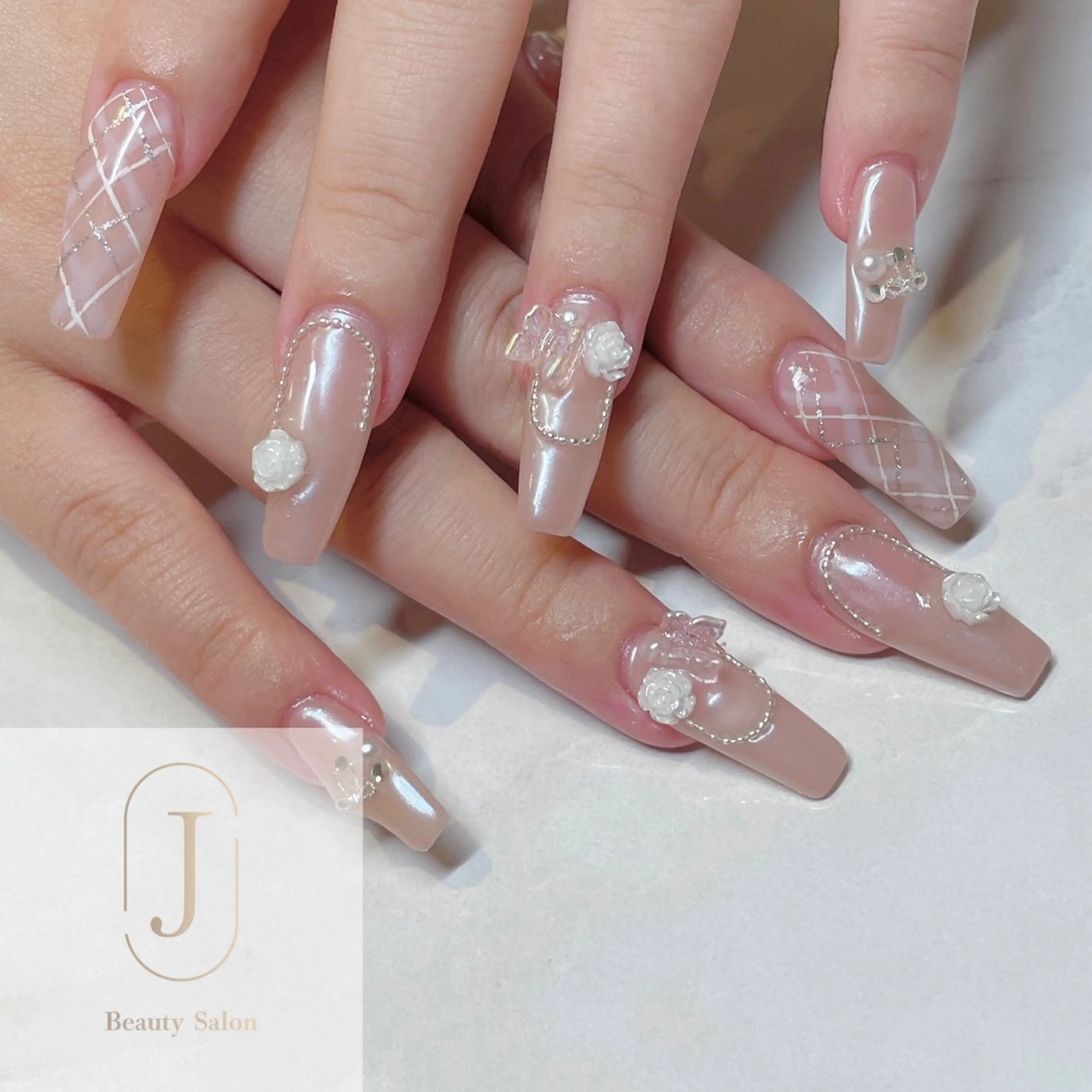 ネイル ハンドネイル Nail Salon Luna.RINAのネイルデザイン