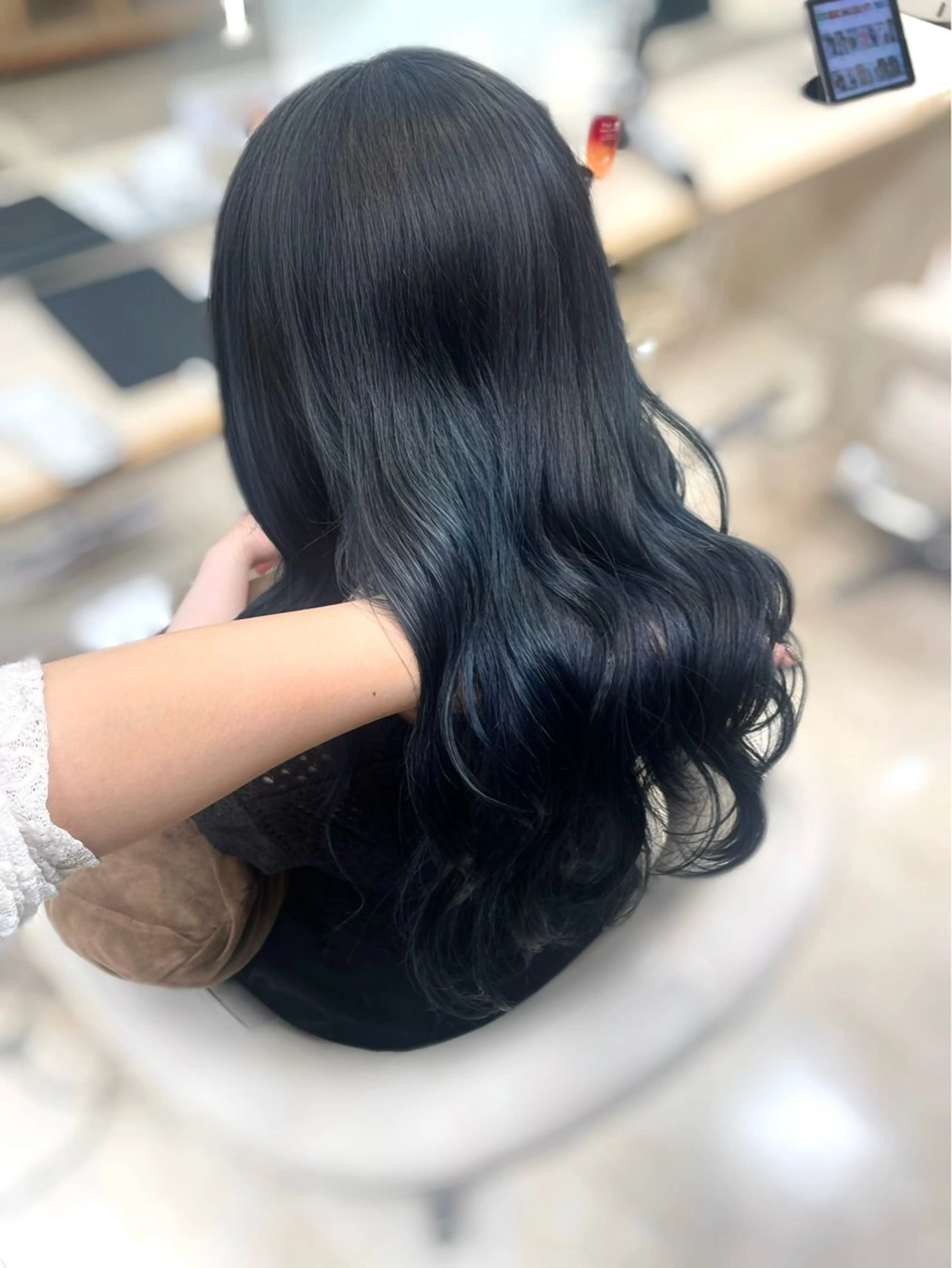 ロング カラー 透明感ワンカラー 🎀髪質改善/AOのヘアスタイル