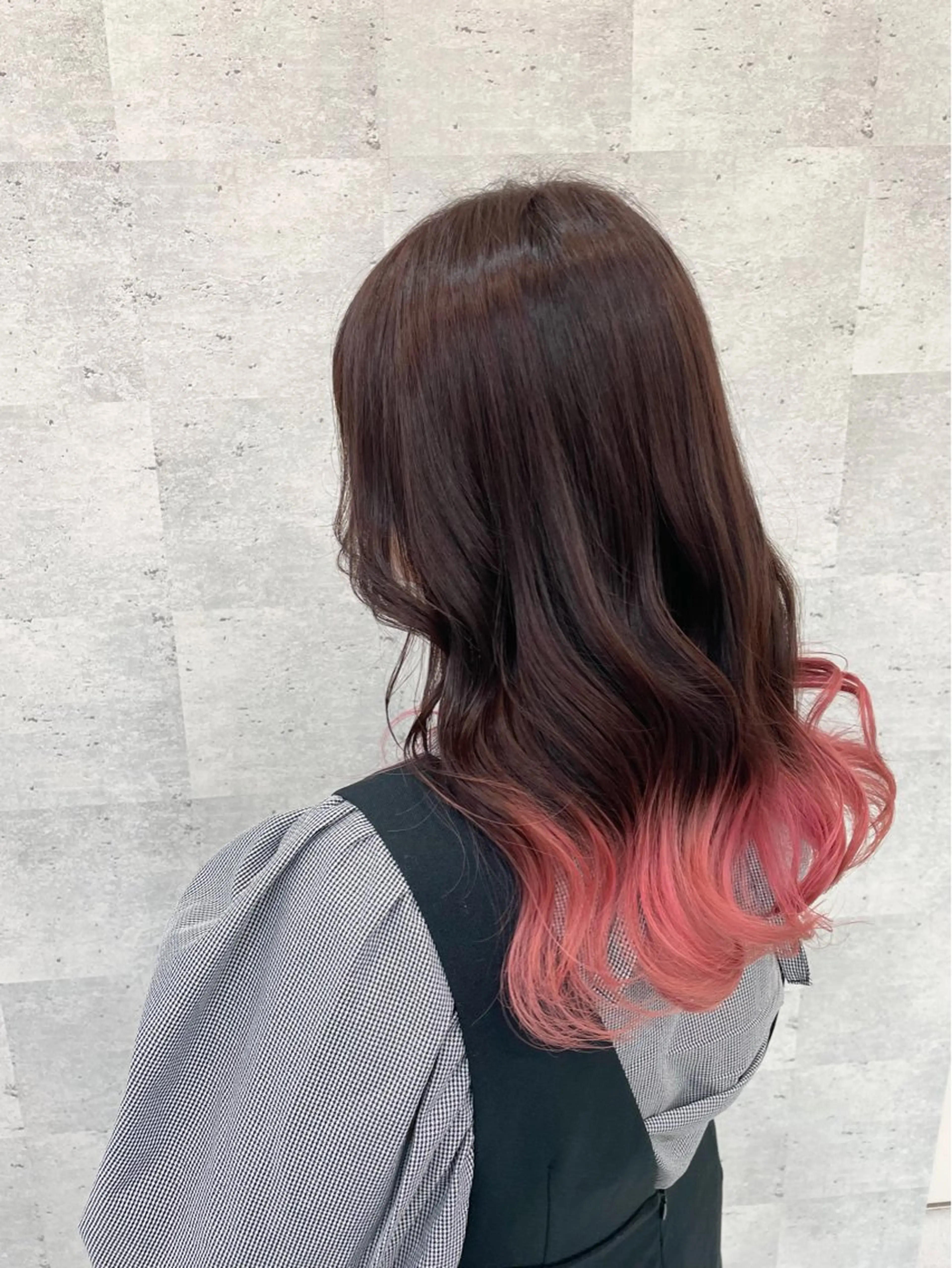 ロング カラー SAKI 新宿のヘアスタイル