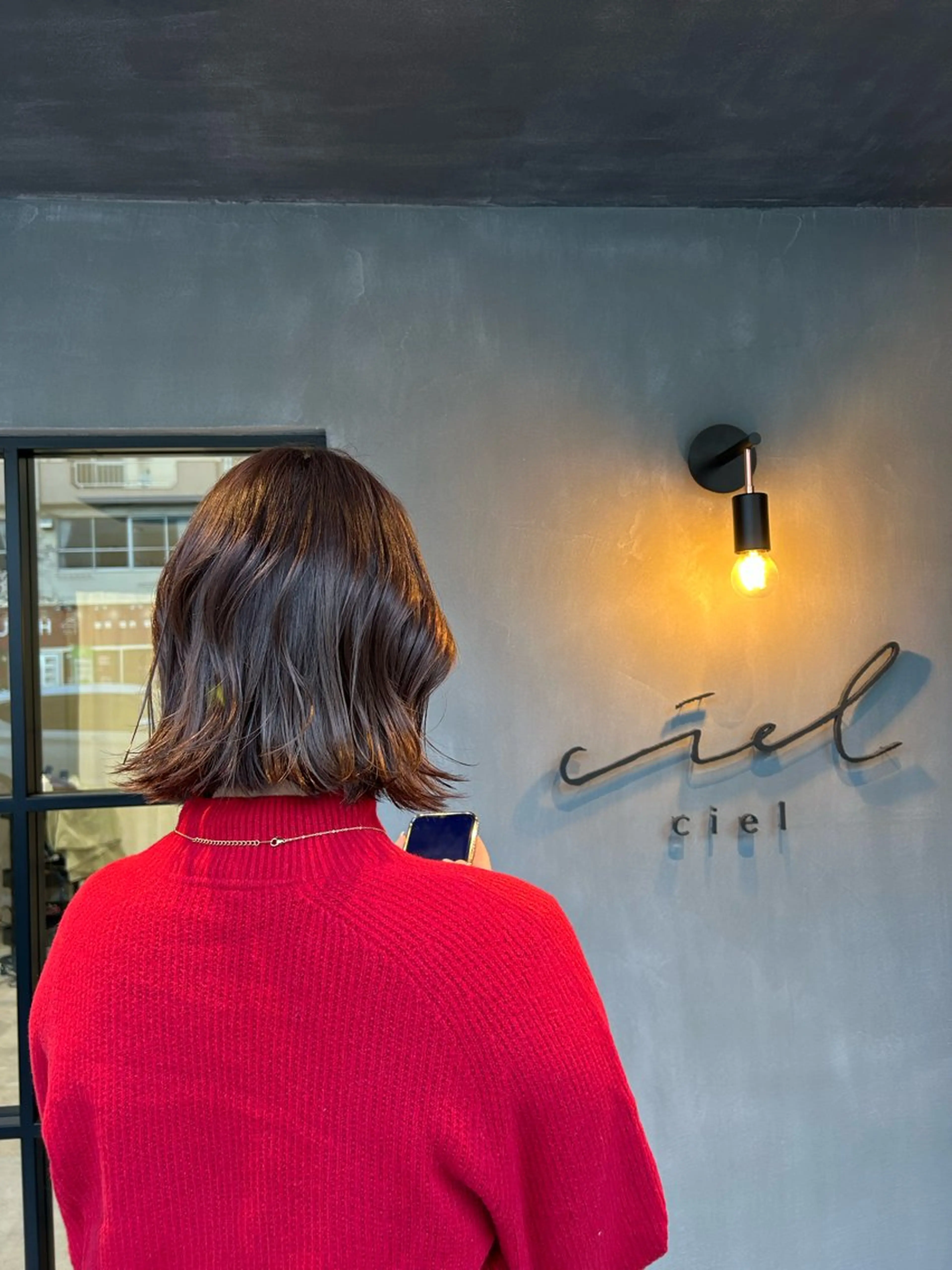 ミディアム カラー ヘアアレンジ ベージュカラー ブリーチ ブラウンカラー ブラウンベージュ 松本 玲菜のヘアスタイル