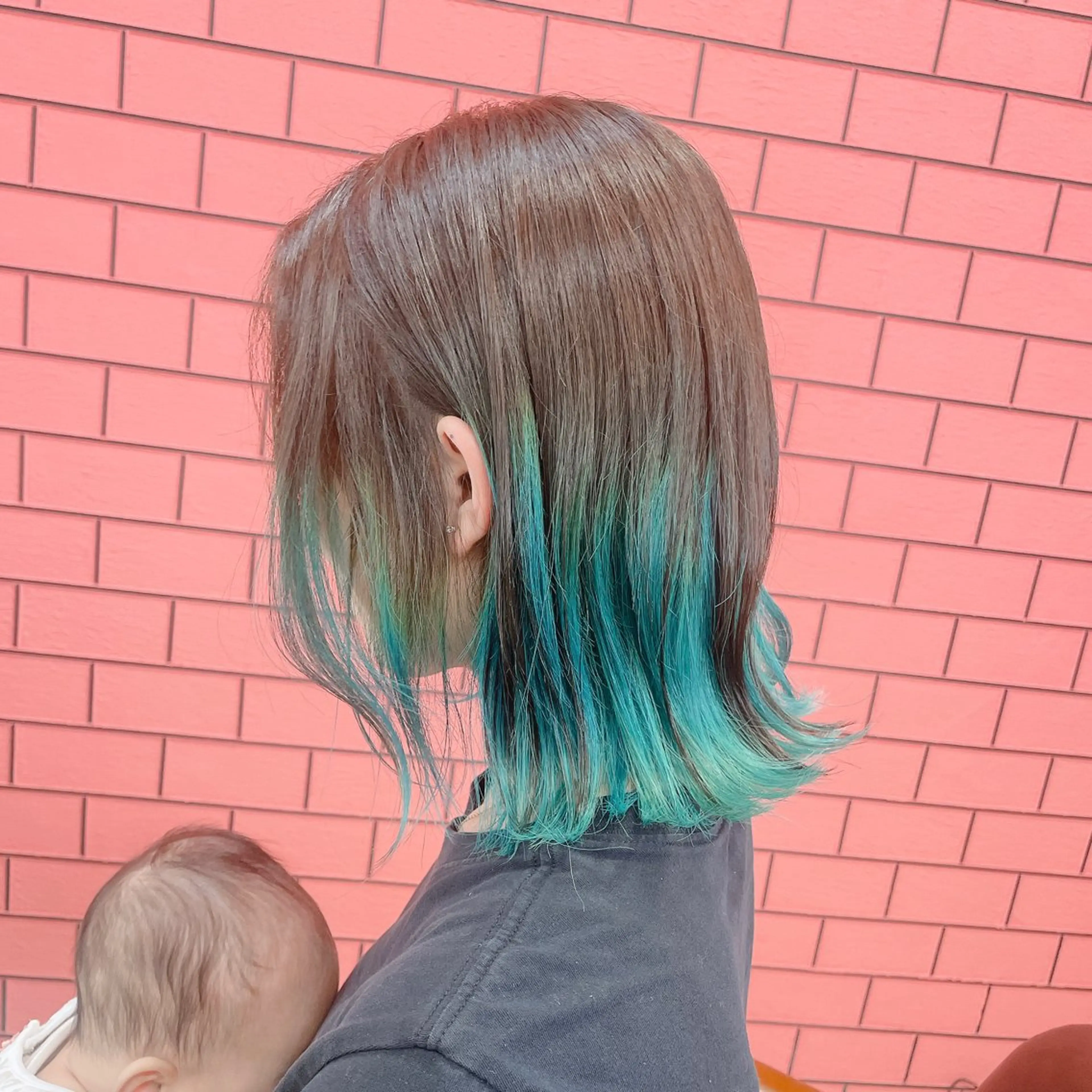 ミディアム カラー アッシュ アッシュブラウン バレイヤージュ ブリーチ ブラウンカラー ヘアカラー トリートメント デザインカラー髪質 改善Lilithのその他イメージ