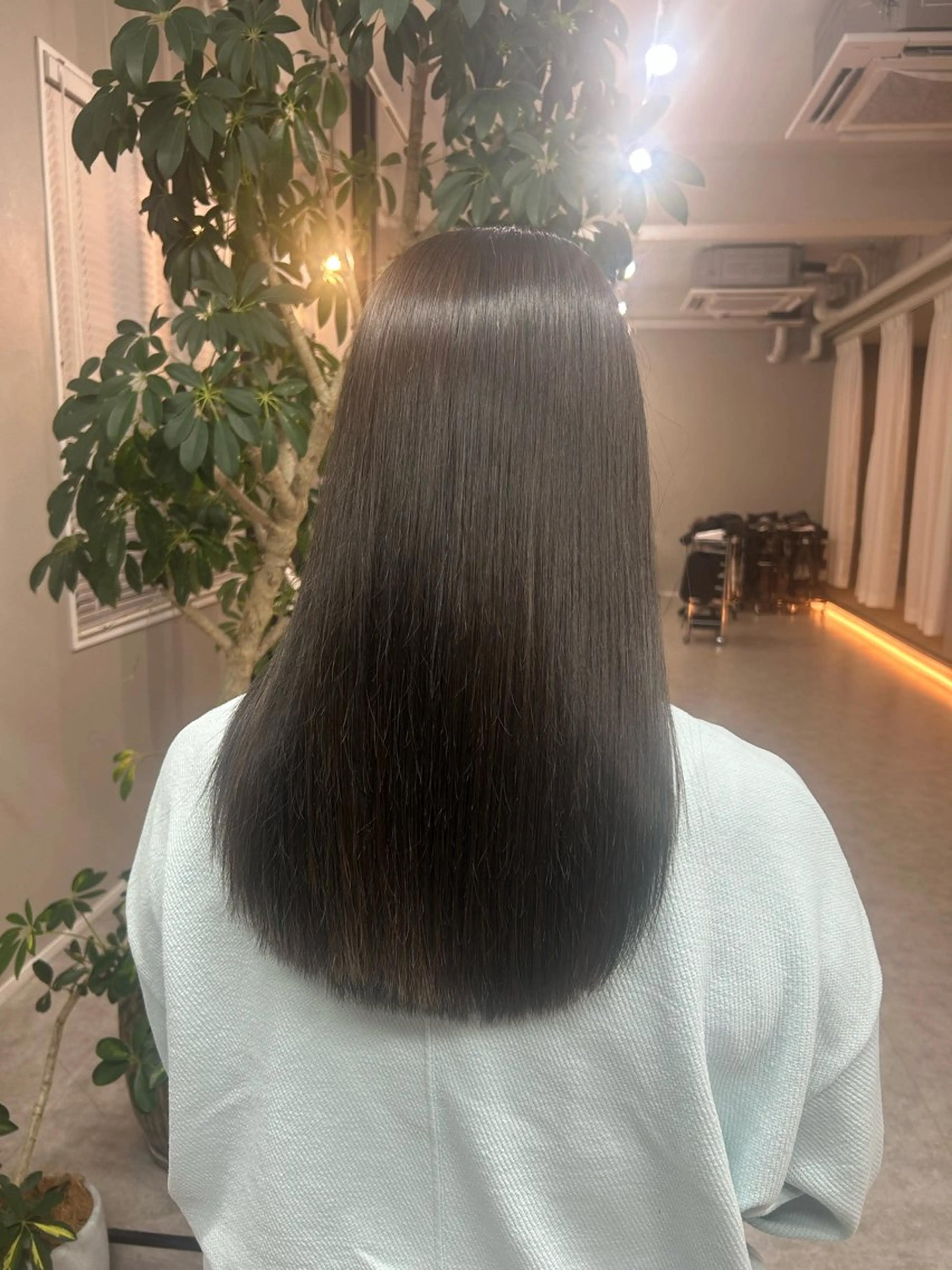 セミロング ヘアカラー ダイヤモンドリリーキートス所属・ひめな /透明感カラー/一宮のヘアスタイル