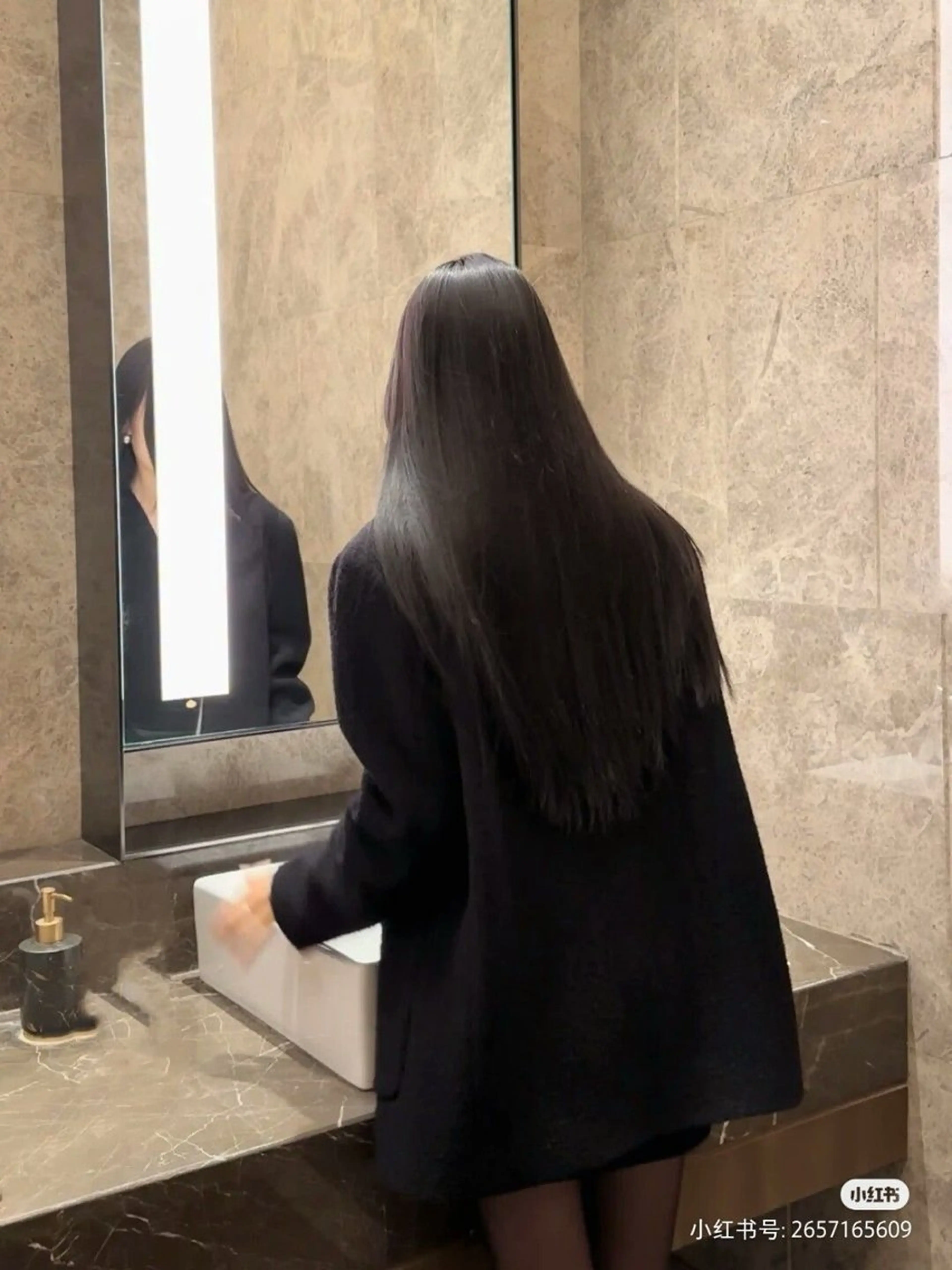 ロング カラー カット ヘアカラー 韓国風暗髪ヘア🤍 🫧MIREIのヘアスタイル