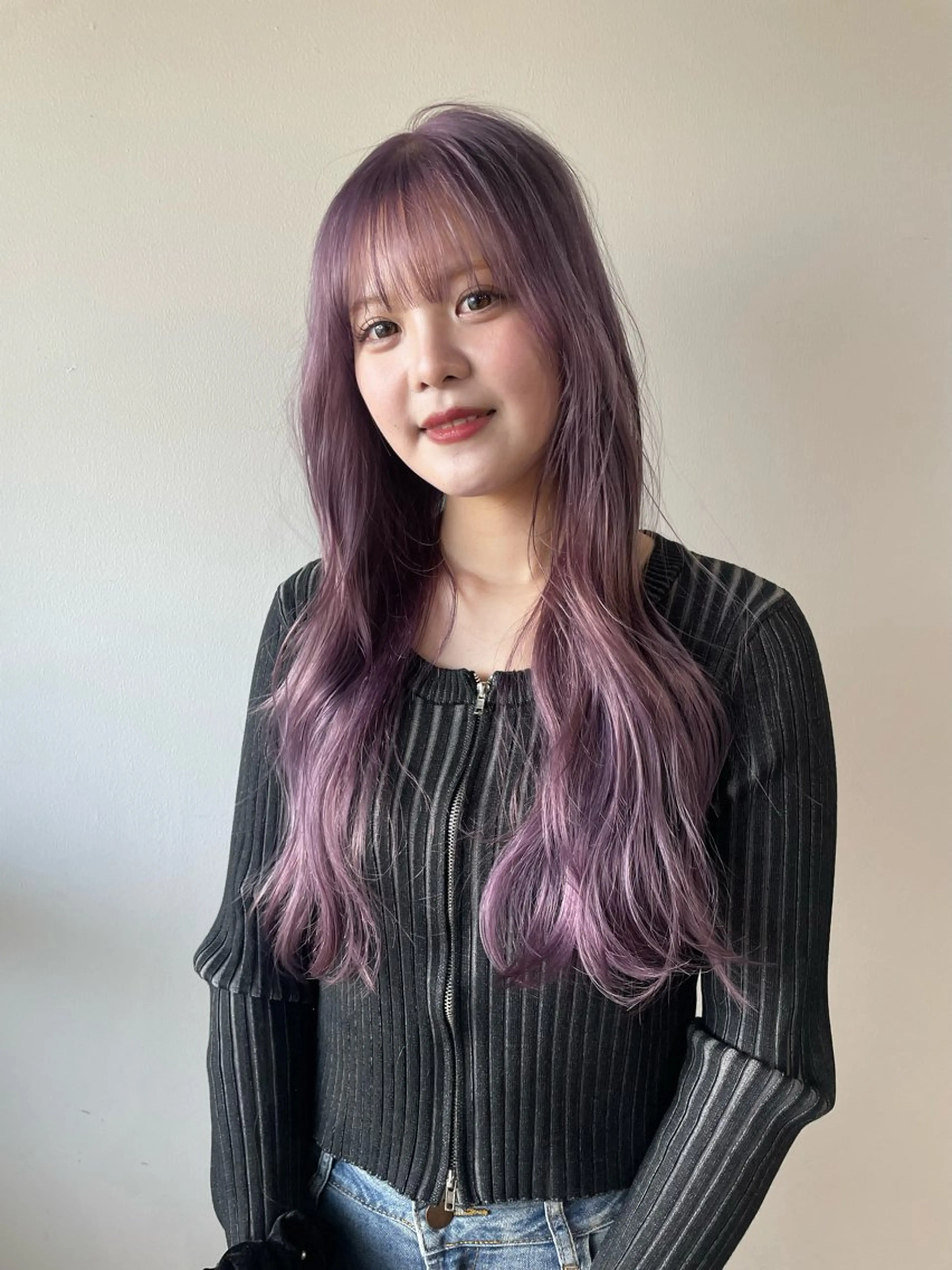 ロング カラー ヘアカラー トリートメント カットモデル/ ハイトーン/ゆうあのヘアスタイル