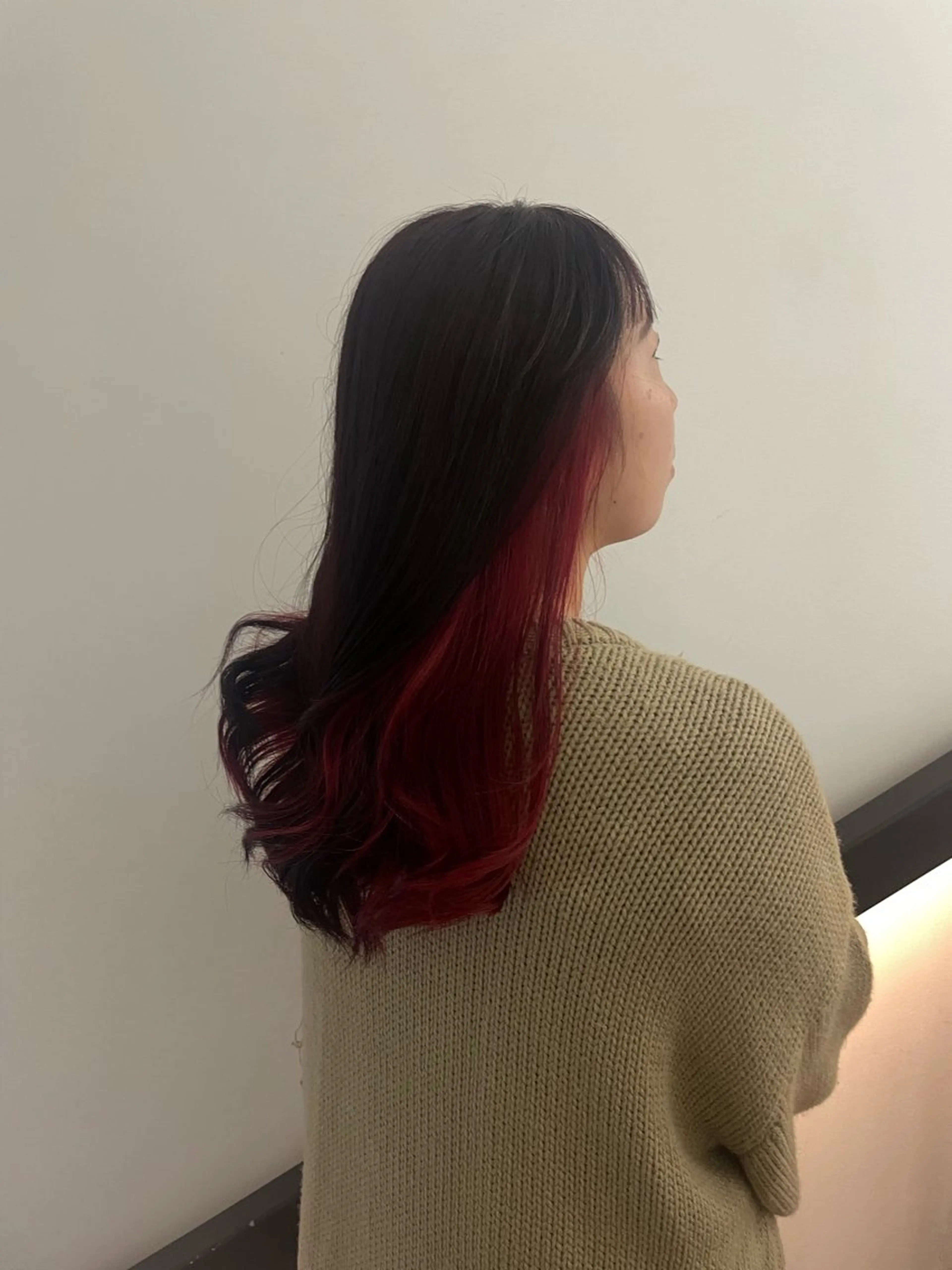 ミディアム カラー ヘアカラー 🌟暖色系ハイトーン 🌟AIのヘアスタイル