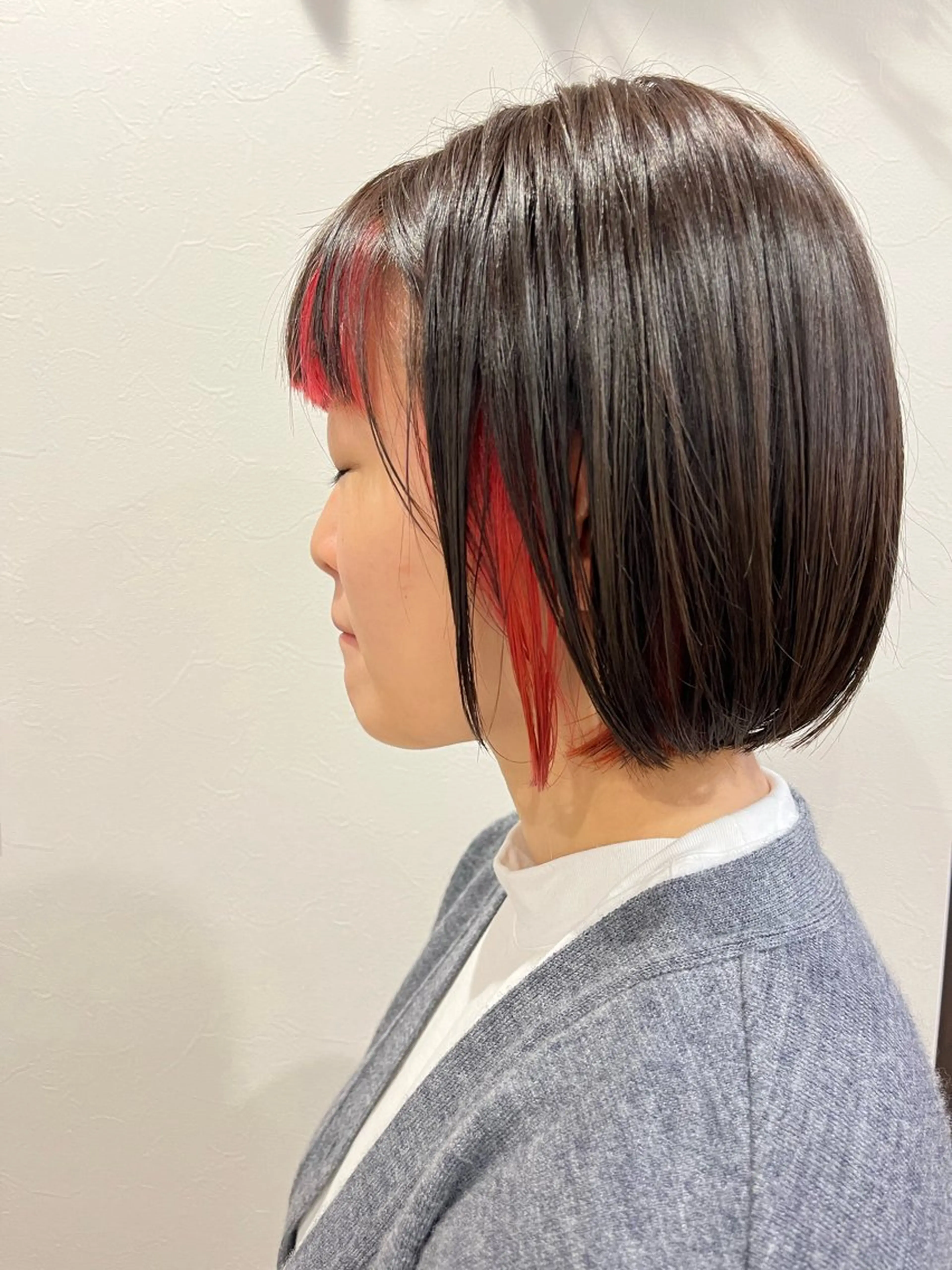 ミディアム カラー BOND所属・小松 真唯子のヘアスタイル