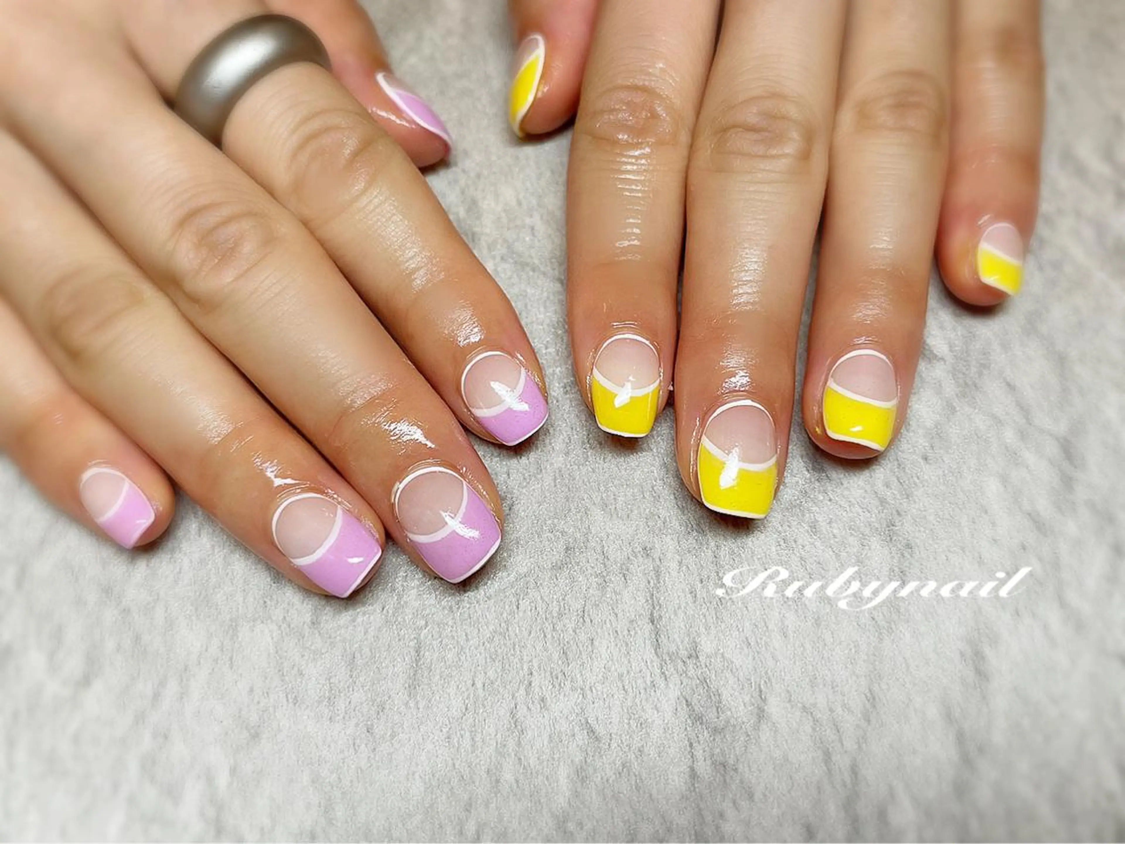 ネイル ピンク 黄色 Rubynail所属・プライベートサロン Rubynailのネイルデザイン