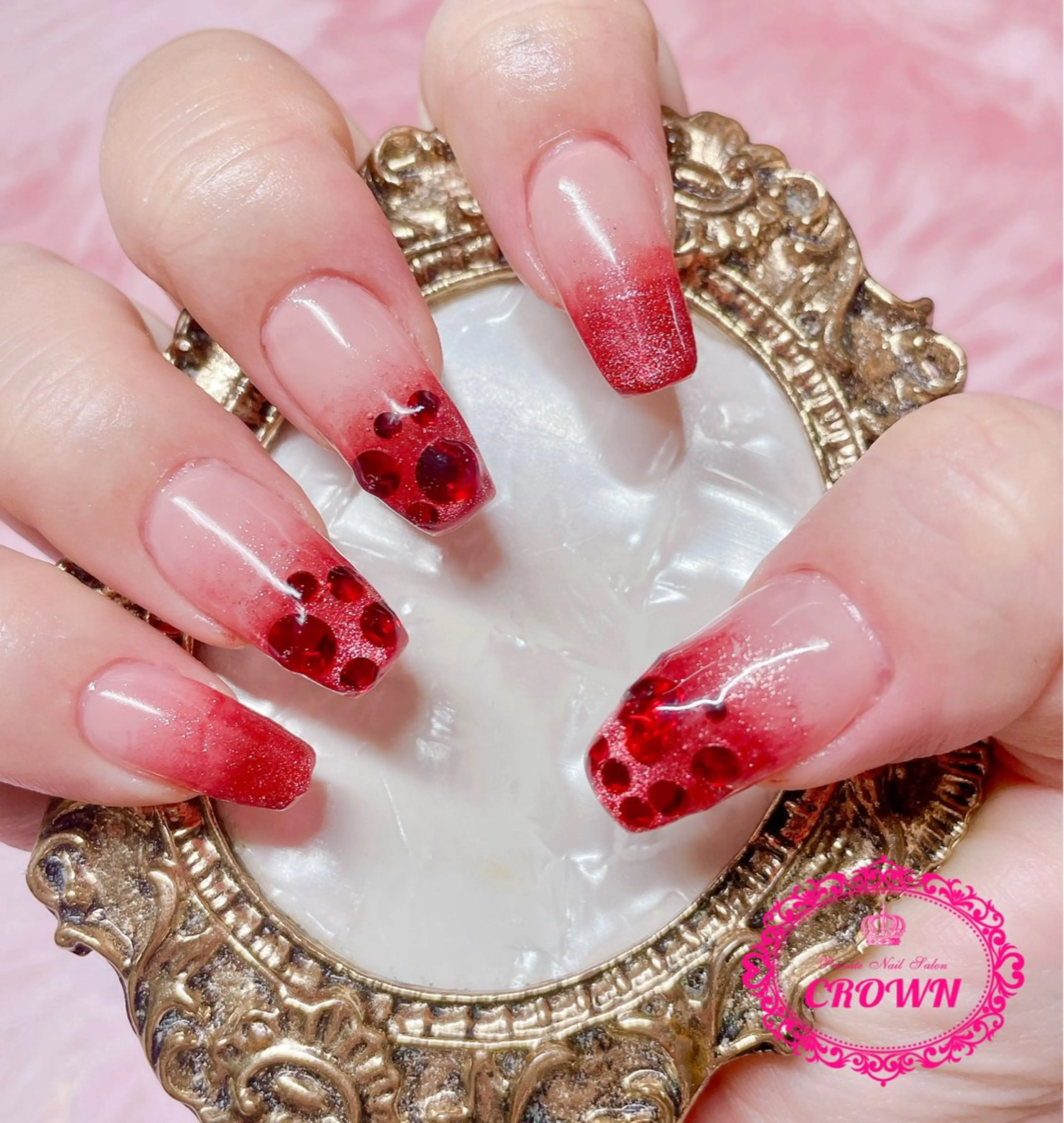 ネイル CROWN プライベートサロンのネイルデザイン