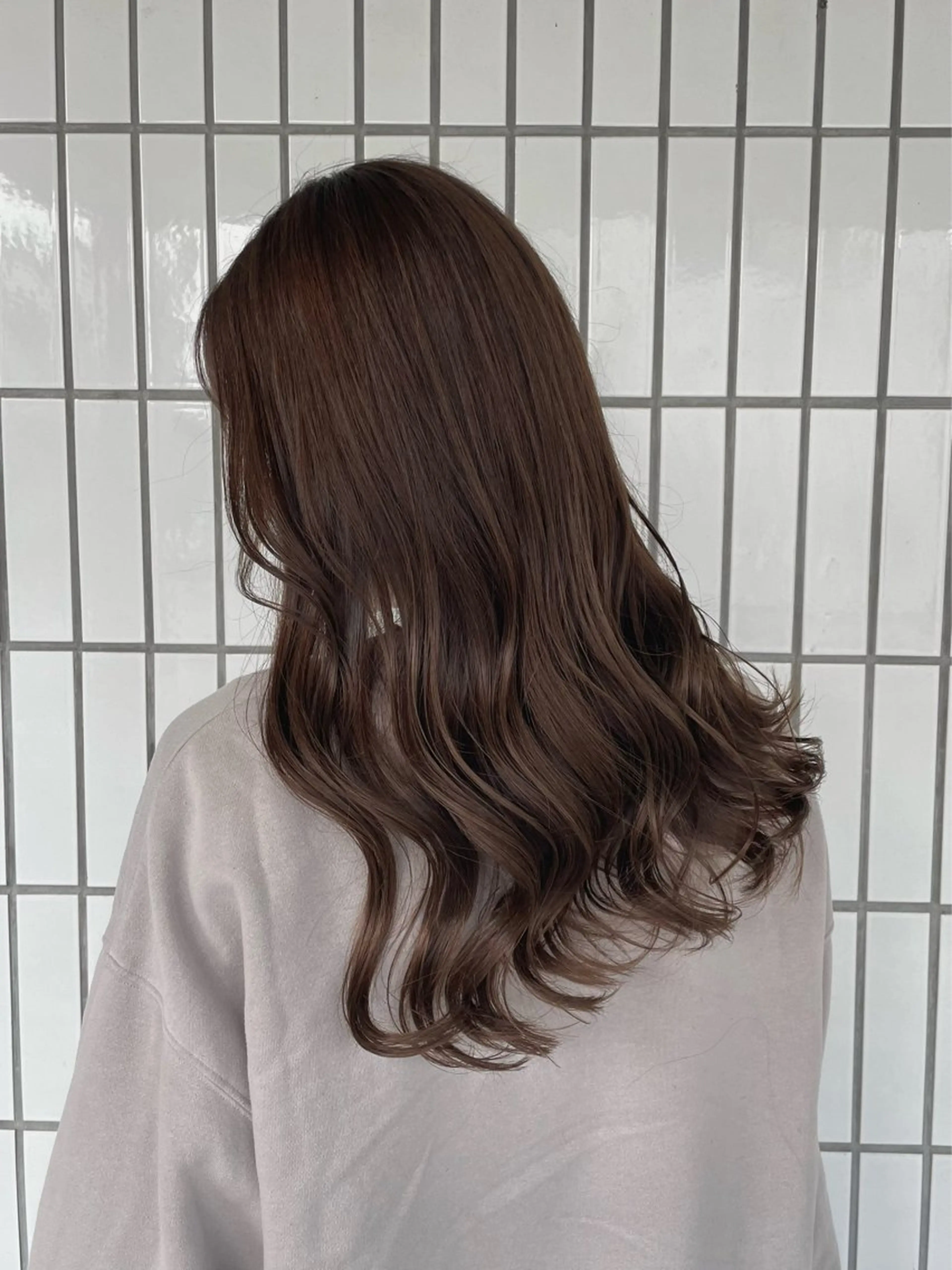 ロング カラー ブラウンカラー 透明感カラー acero + hair&eyelash 幸手店【アチェロ】所属・ハイライトハイトーン 💖MOMOKAのヘアスタイル