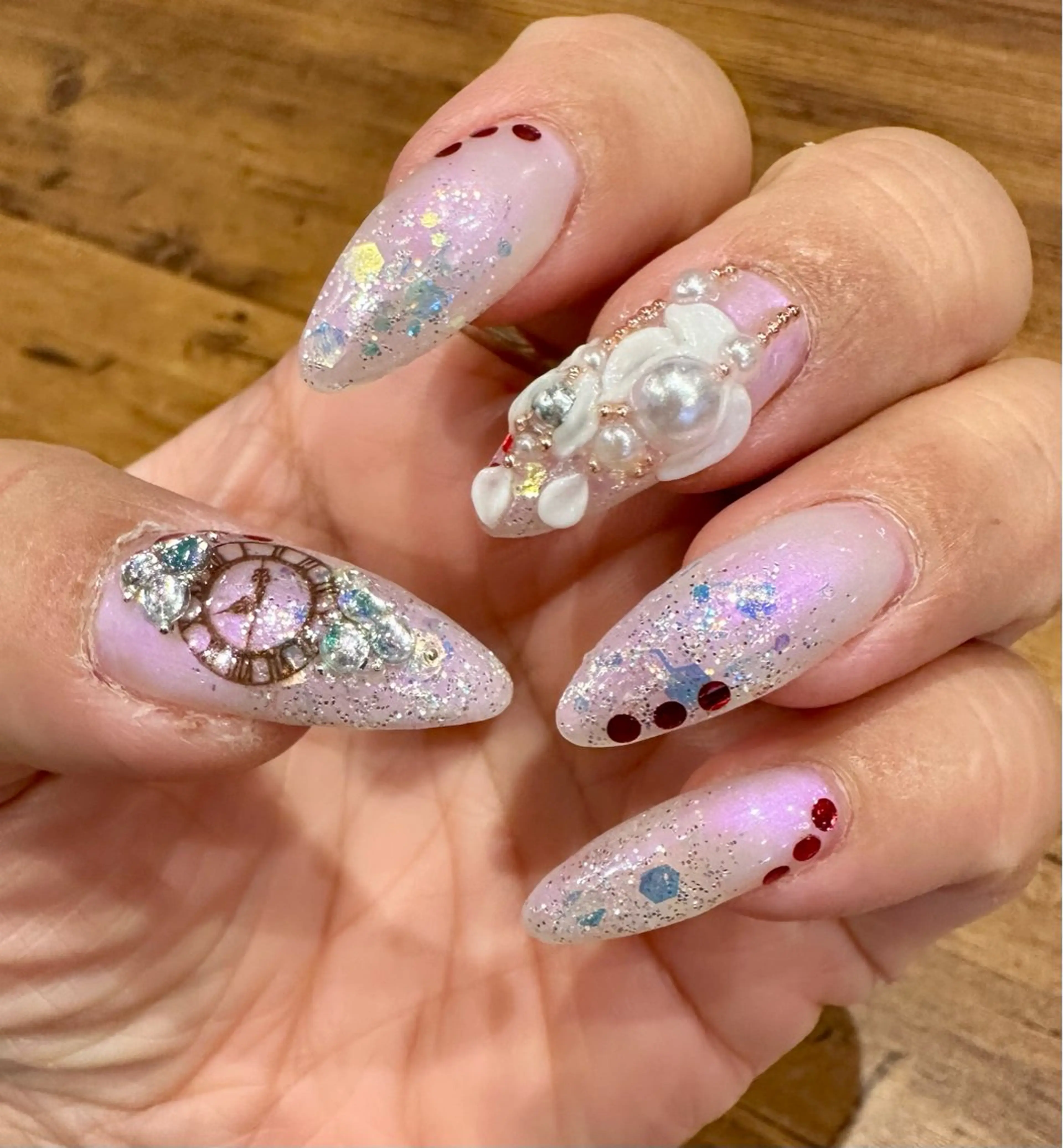 ネイル アートネイル オーロラネイル ラメ(グリッター) ミラーネイル ニュアンスネイル M.N_ nailのネイルデザイン