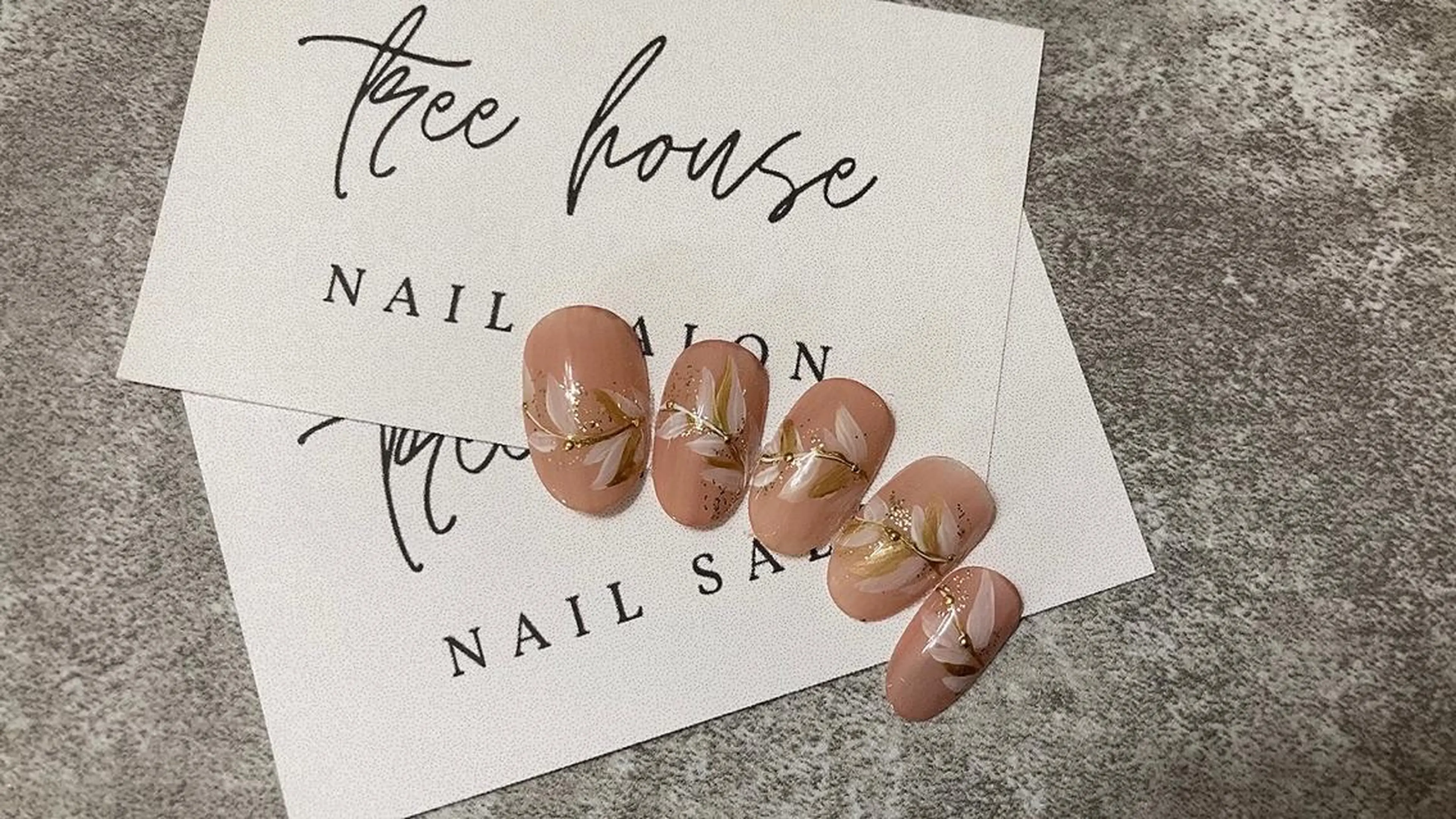 ネイル ハンドネイル tree houseのネイルデザイン