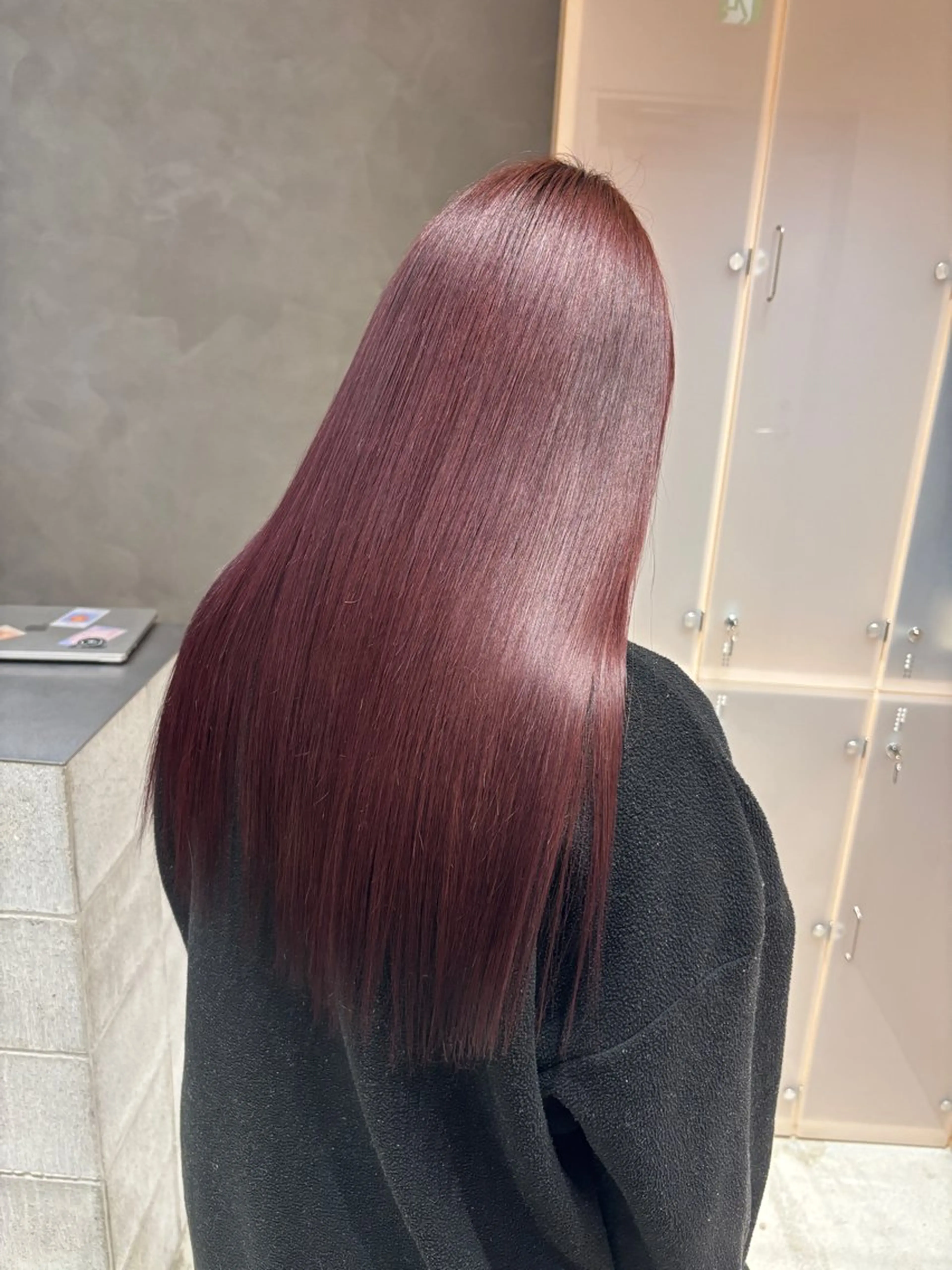 ロング 吉澤 愛心のヘアスタイル