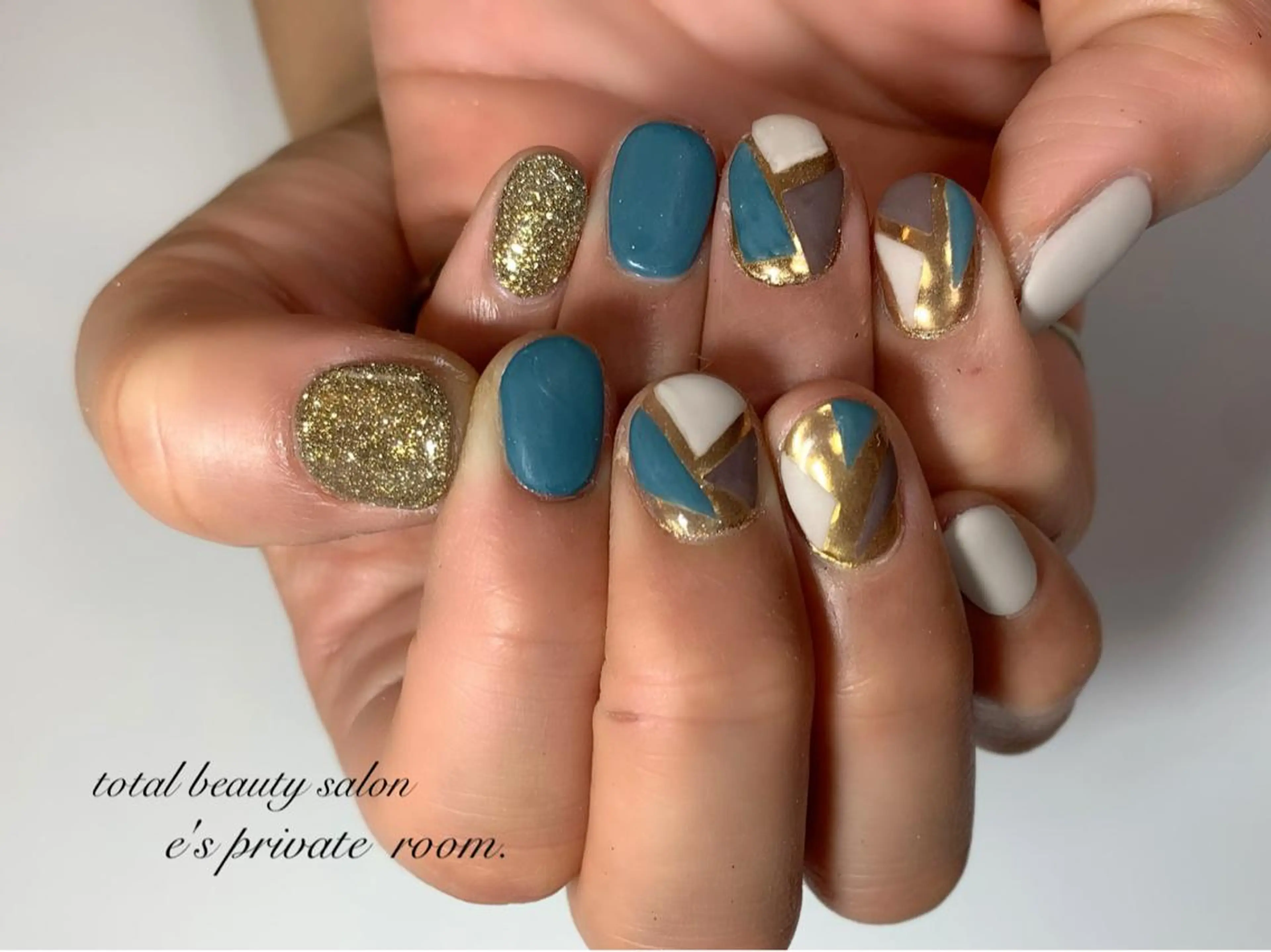 ネイル LAVISH nail salonのネイルデザイン