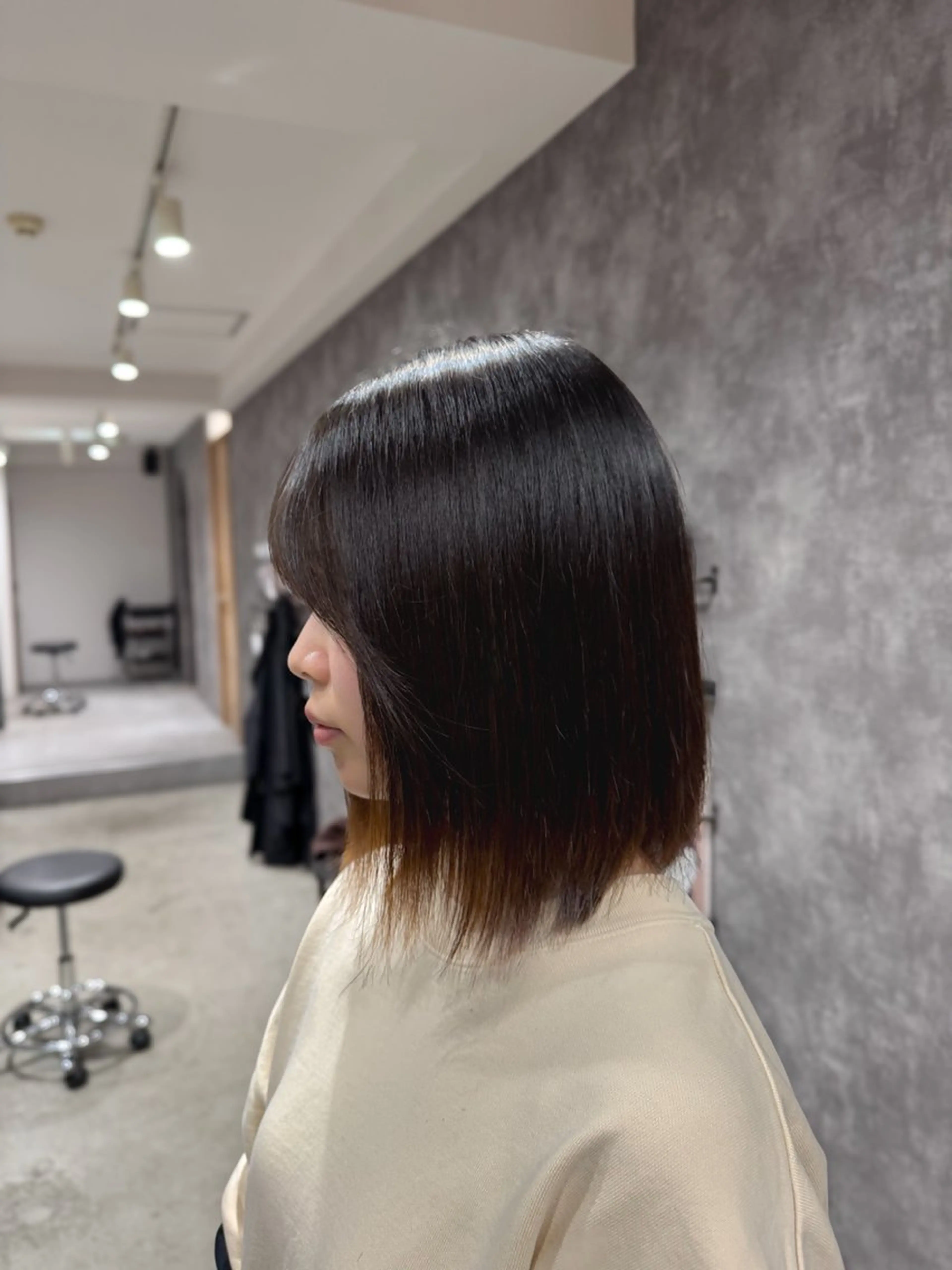 ミディアム 縮毛矯正 Ceaven 溝の口【セヴン】所属・ツヤツヤ縮毛矯正 men'sカット小山のヘアスタイル