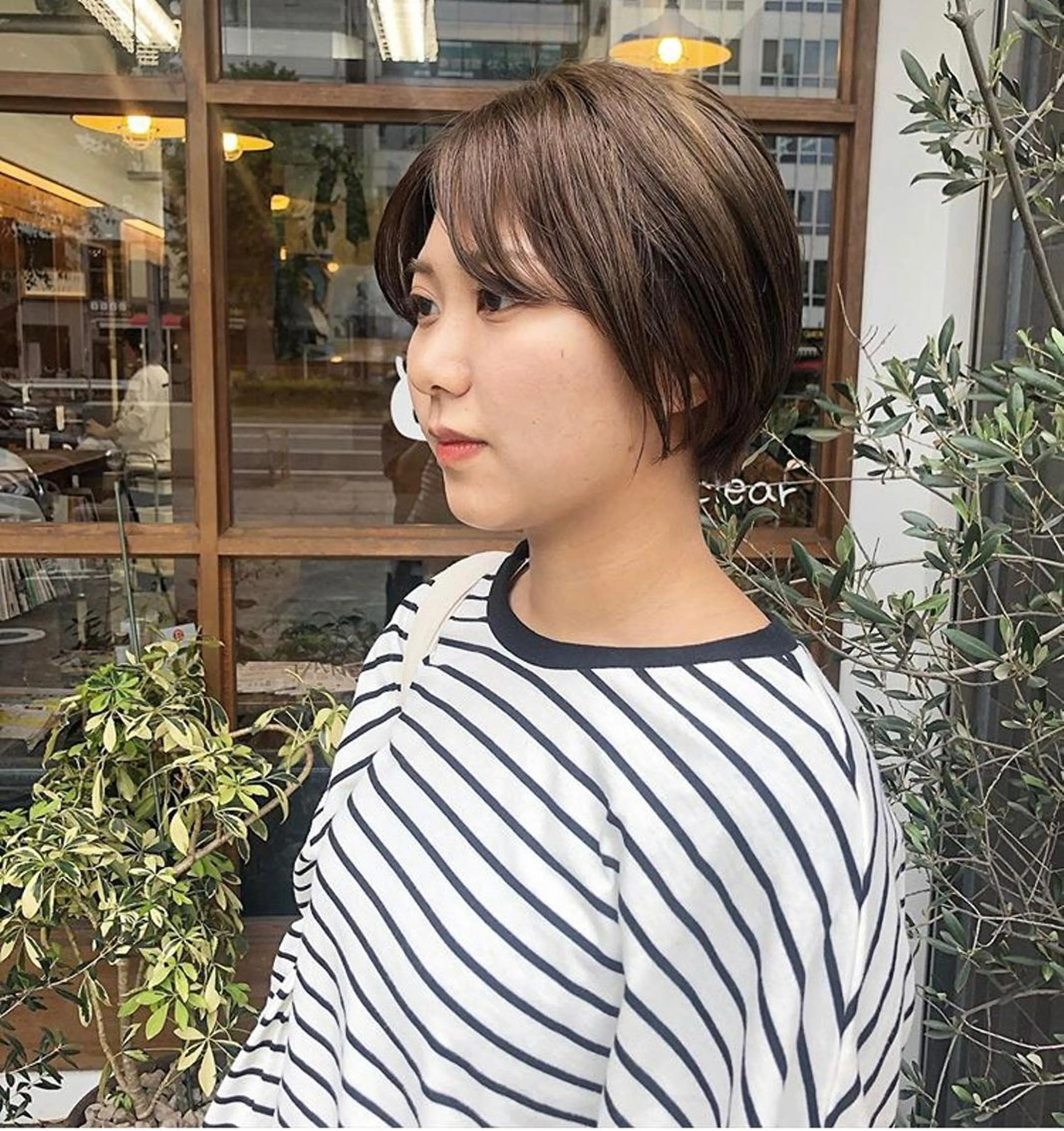 ショート カラー クロスパーマ× 透明感カラー✂︎のヘアスタイル