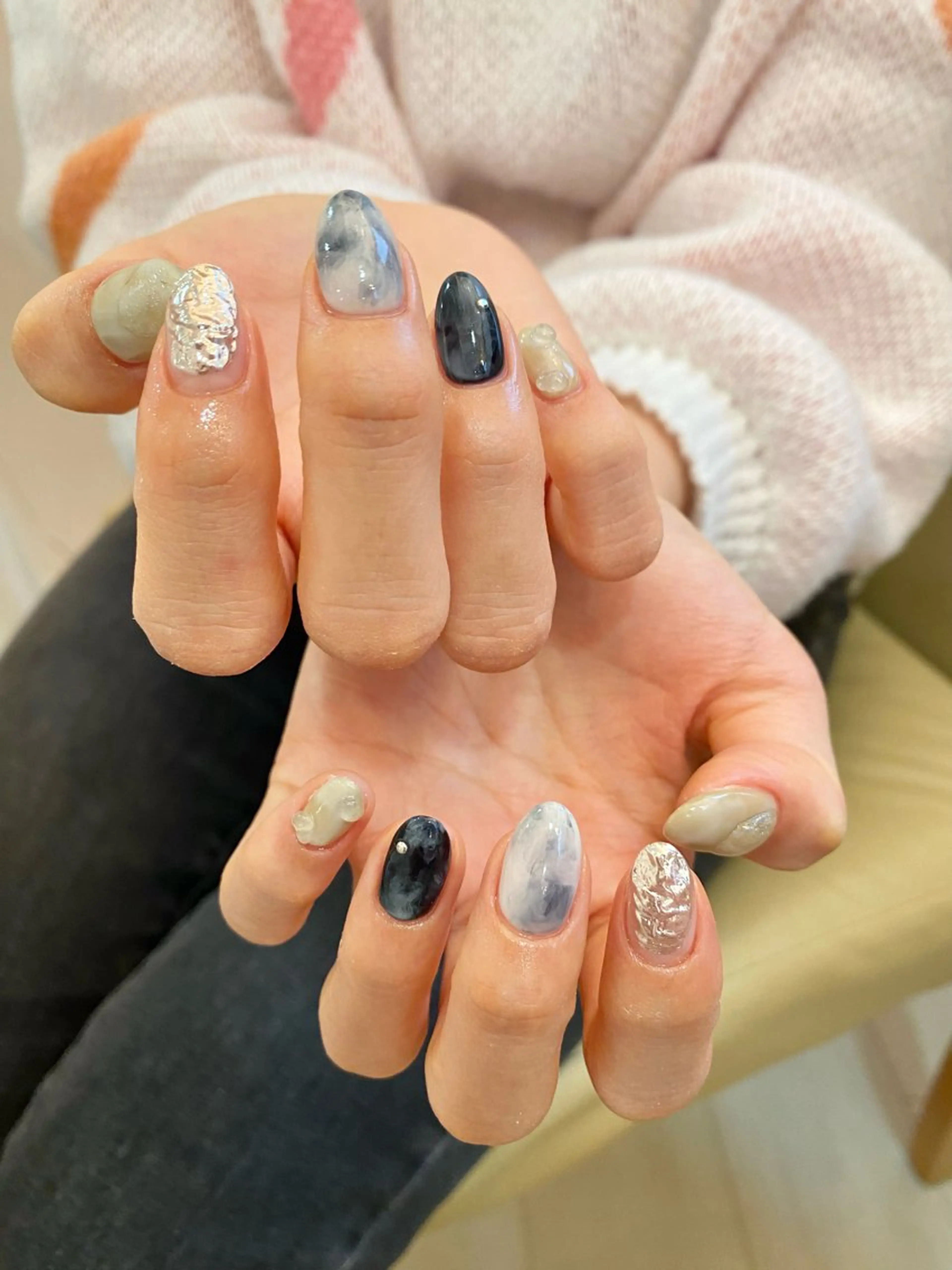 ミディアム ハンドネイル nail salon eru.のネイルデザイン
