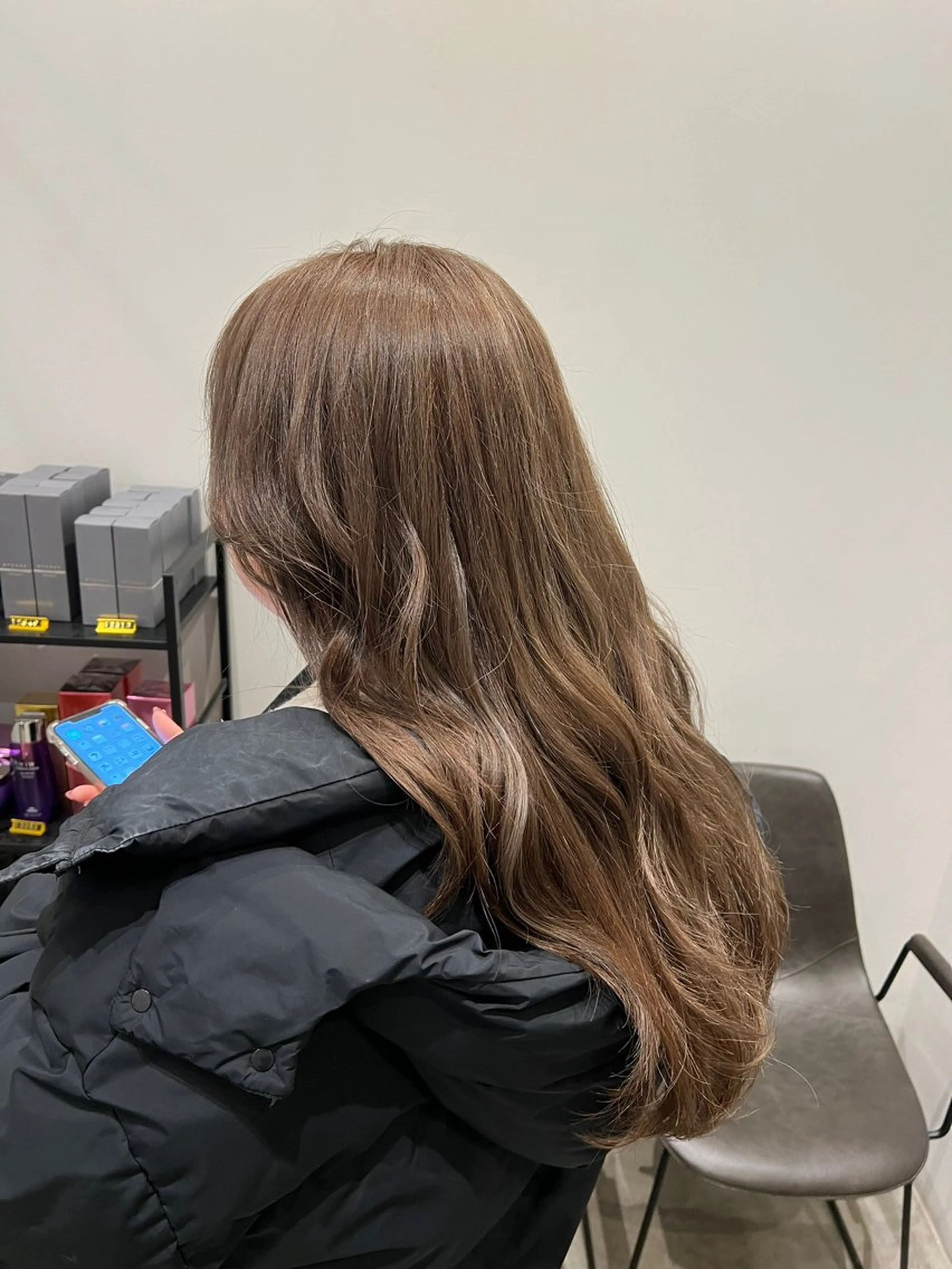 ロング カラー 透明感カラー ハイライトカラー ハイライト ヘアカラー at’LAV by Belle所属・【Belle】 MIYUKO🤎のヘアスタイル