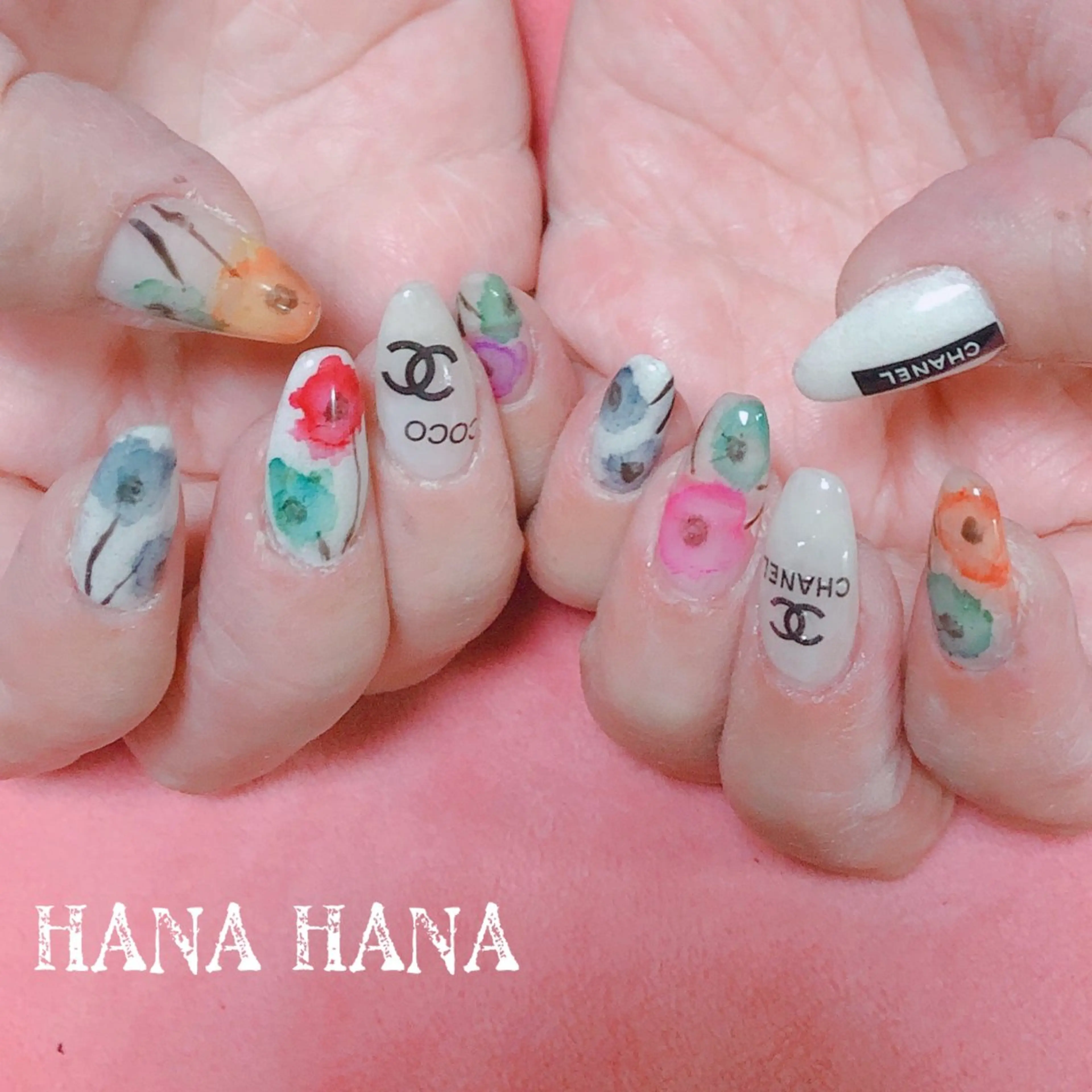 ネイル ジェルネイル HANAHANAのネイルデザイン