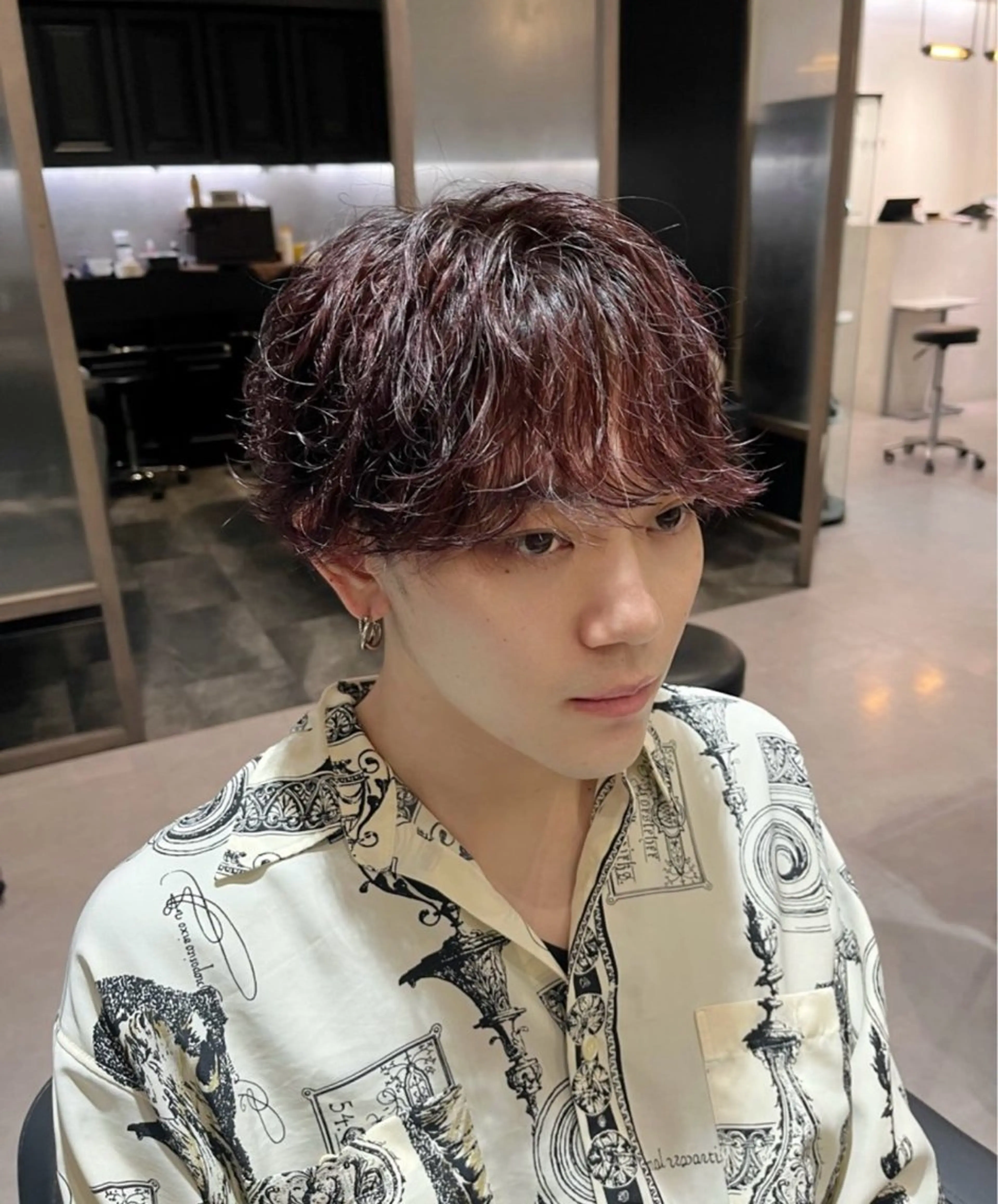 カラー パーマ メンズ カット ヘアカラー パーマ トリートメント ヘッドスパ 【メンズ専門】名駅 /パーマ/髪質改善のヘアスタイル