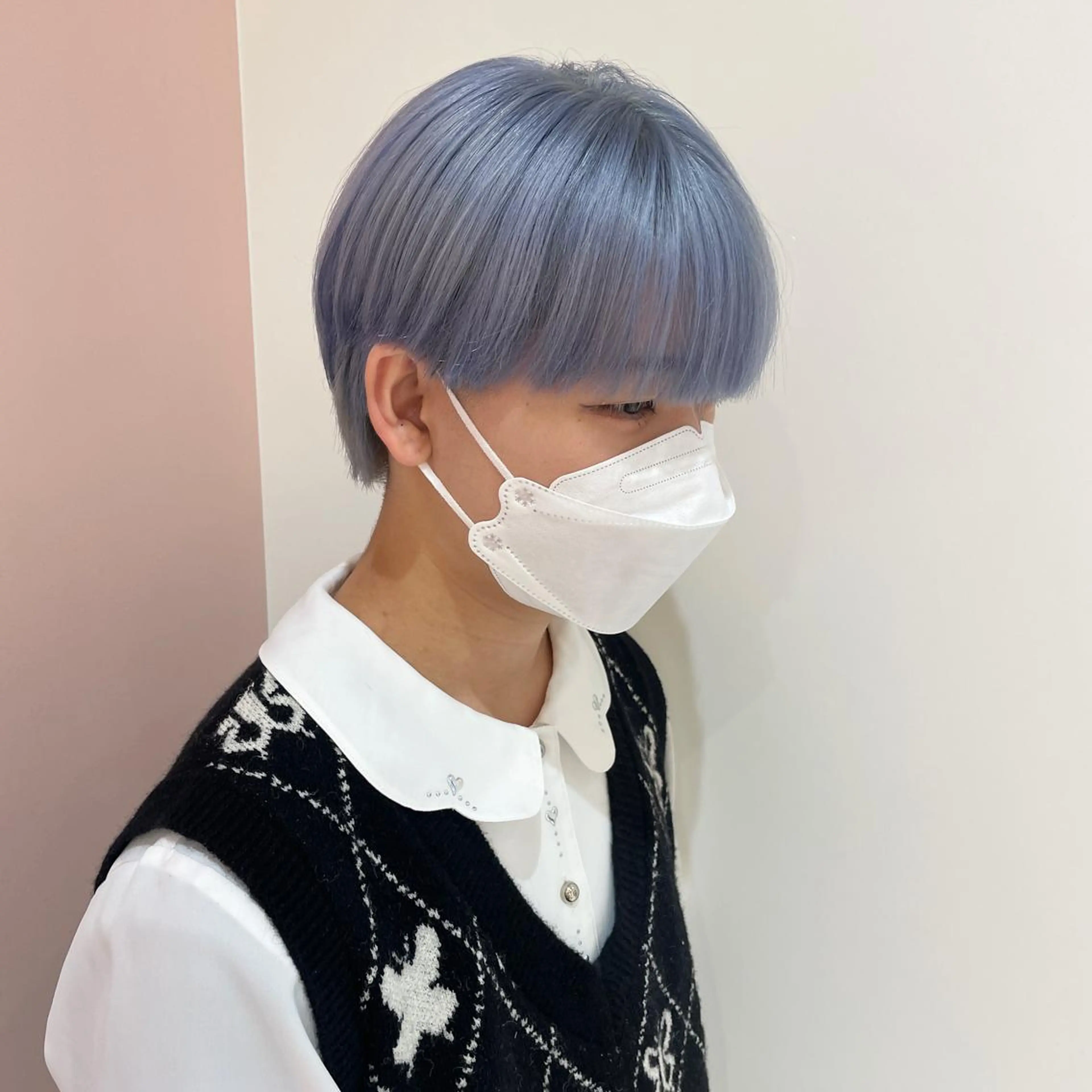 ミディアム カラー カット ヘアカラー トリートメント レイヤーカット/ ハイトーンchimiのヘアスタイル