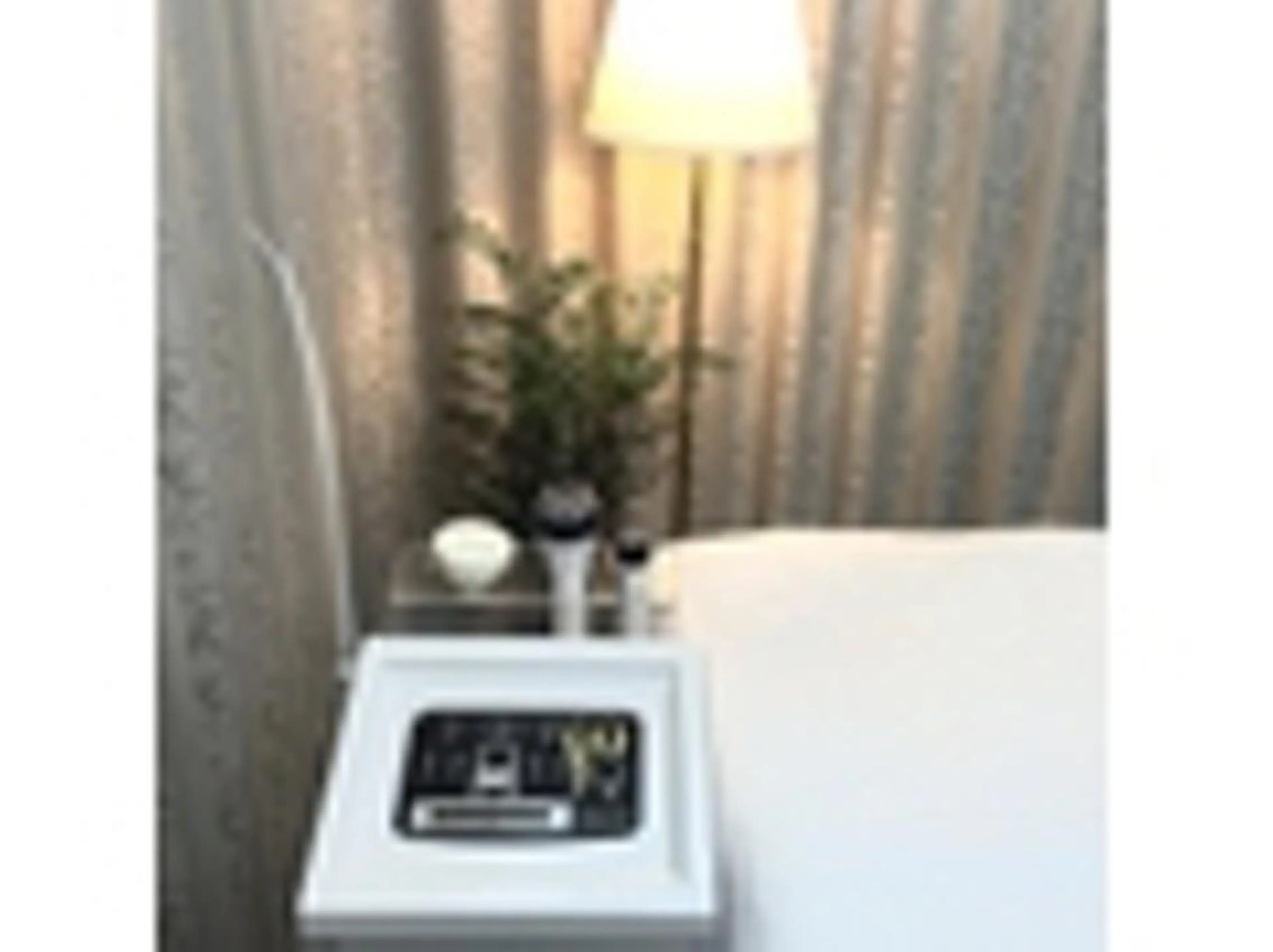 お顔ハイパーナイフ&小顔コルギ&毛穴洗浄&ビタミンCイオン投入14800の写真