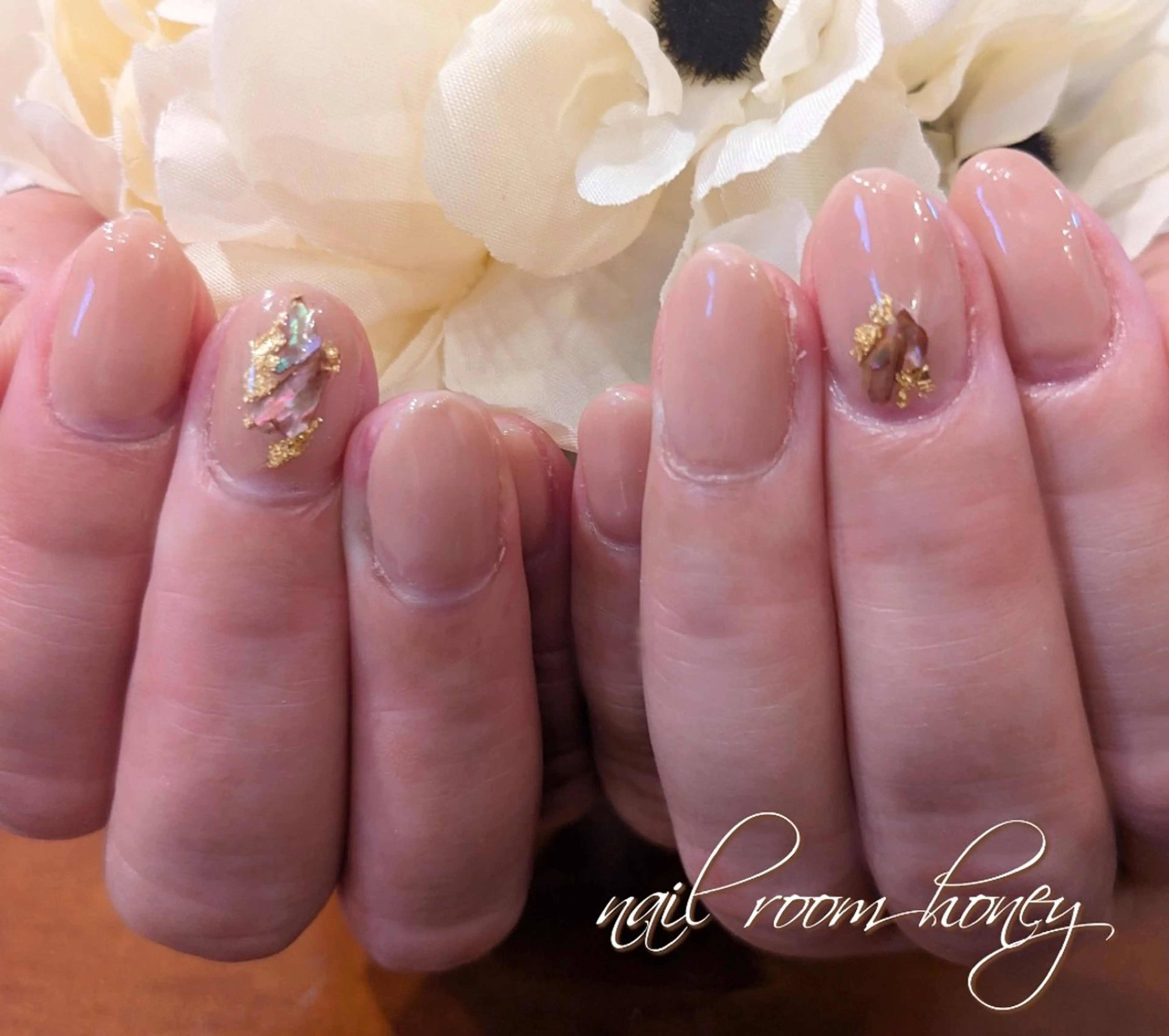 ネイル シンプルネイル nail room  honeyのネイルデザイン
