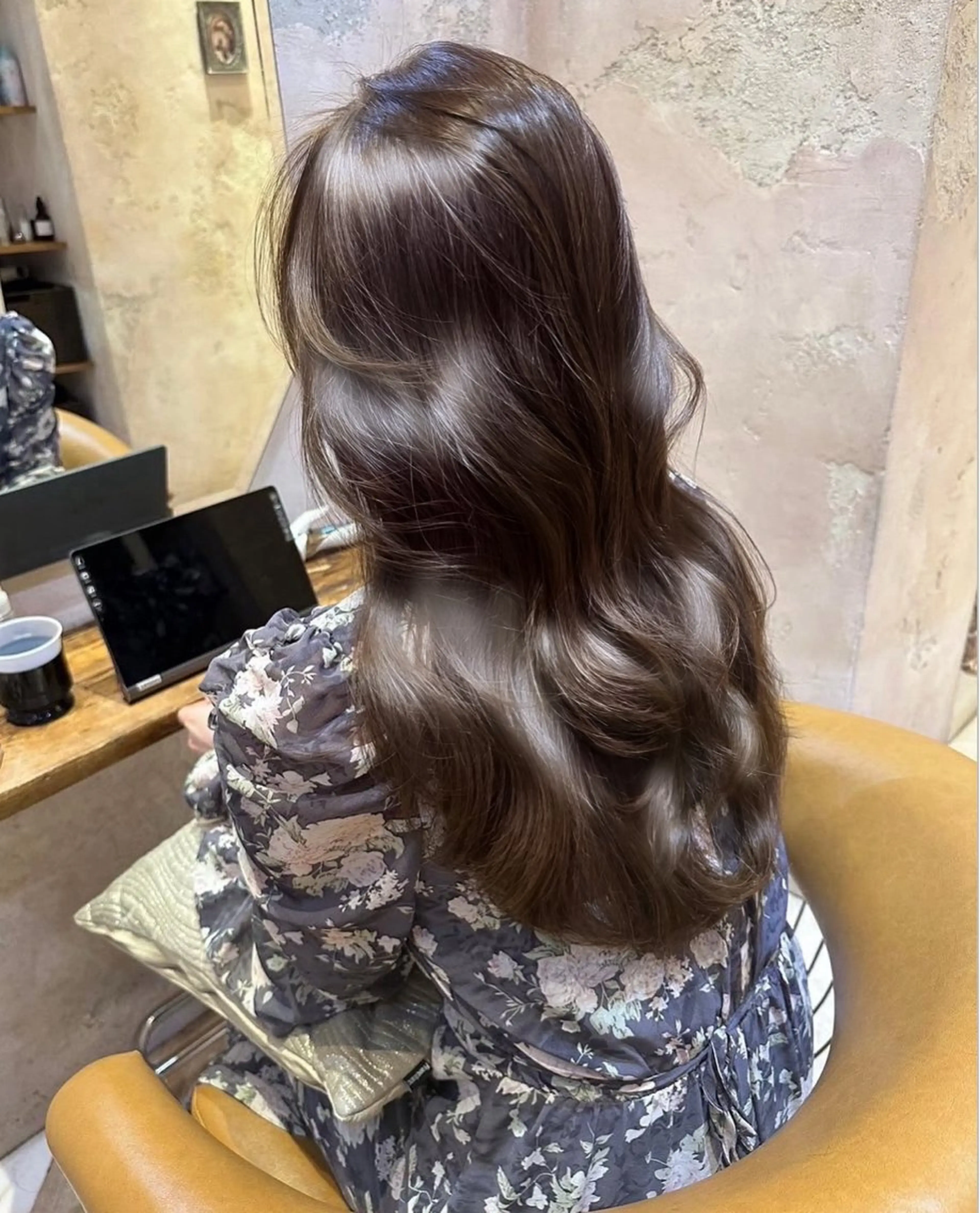 カラー ヘアカラー トリートメント あんどう いおなのヘアスタイル