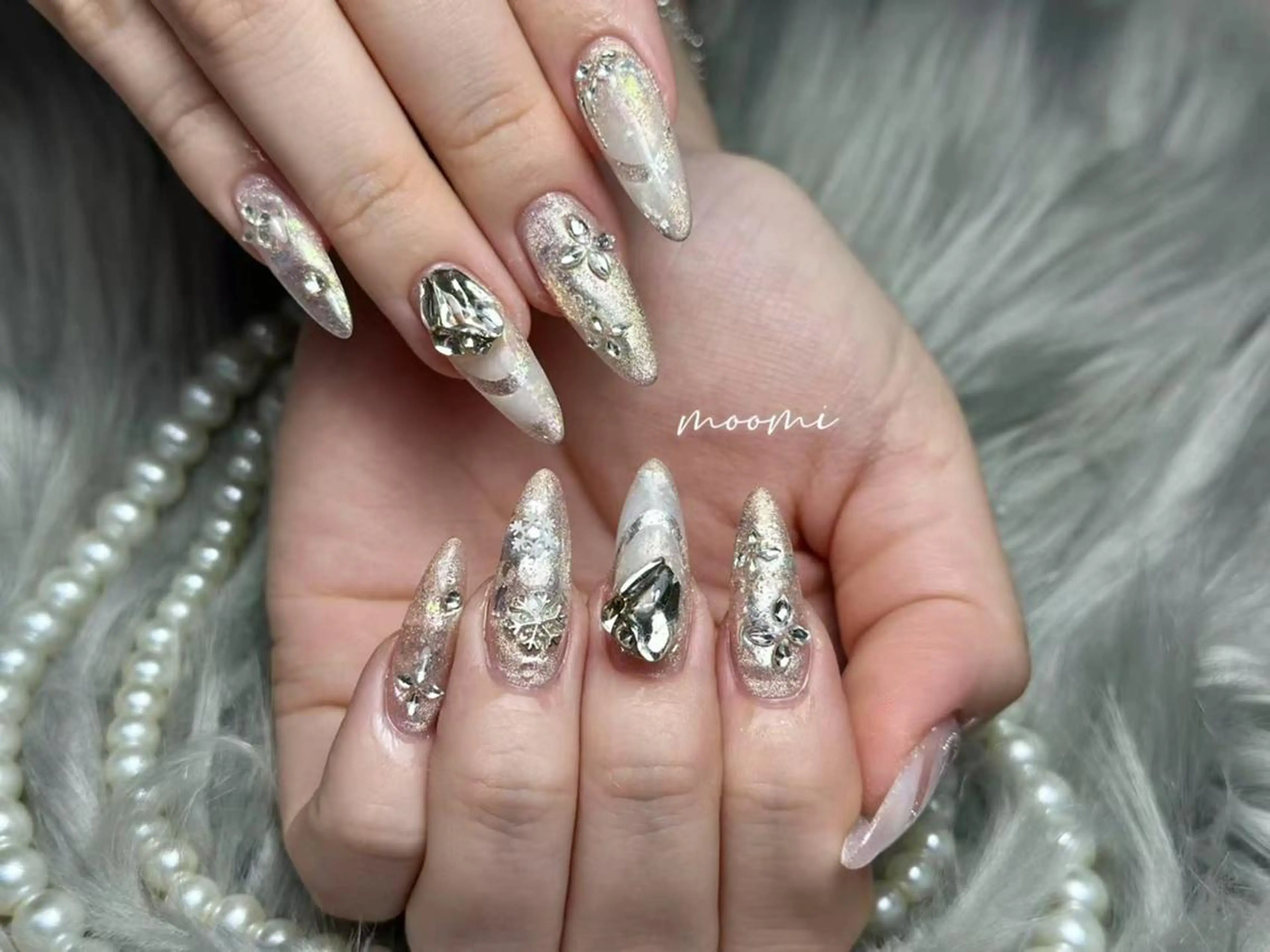 ネイル 長さ出し ジェルネイル グラデーション 韓国ネイル マグネットネイル moomi nail スカルプ専門のネイルデザイン