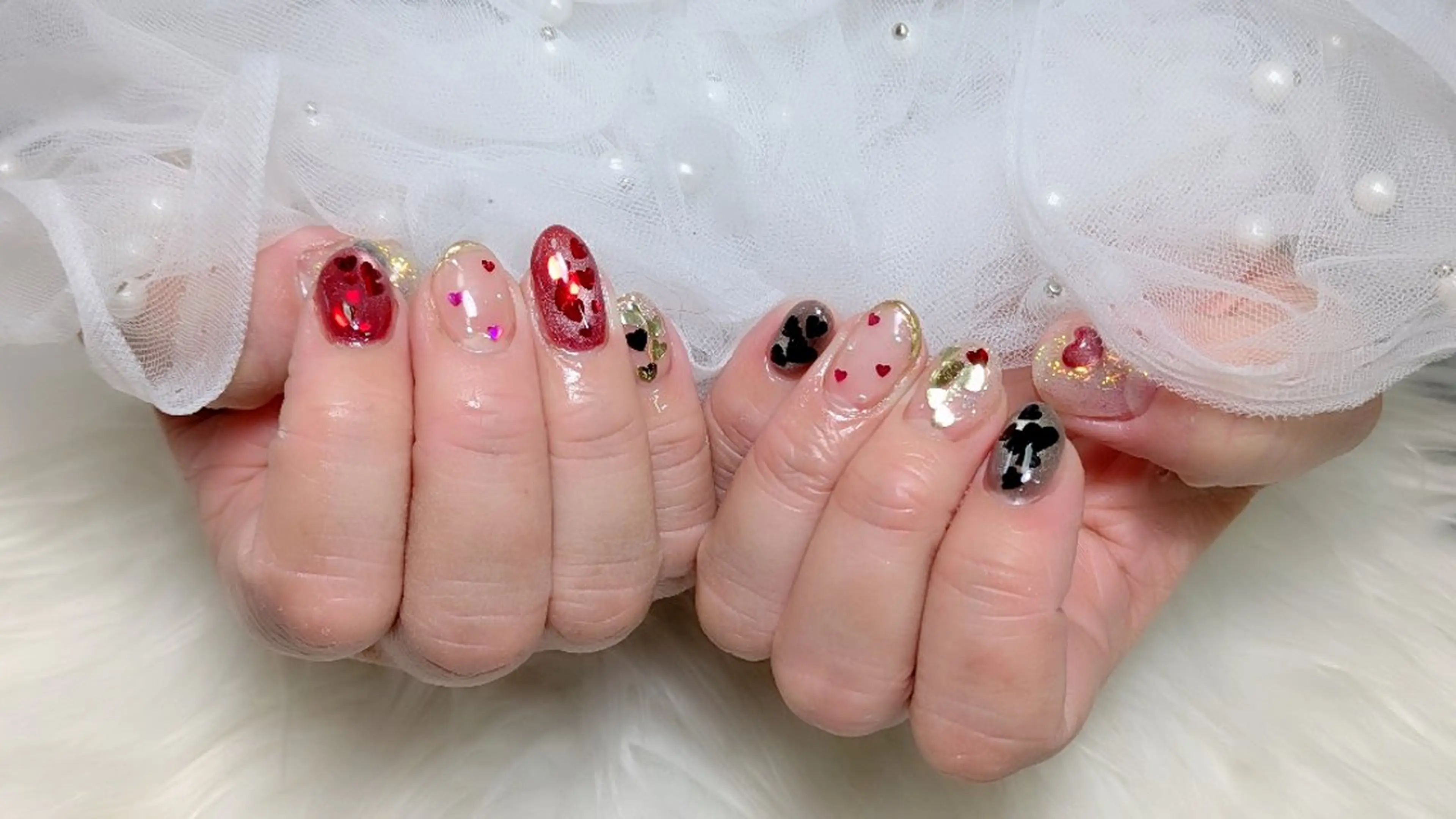 ネイル バレンタイン ハンドネイル m&pPrivate nailsalonのネイルデザイン