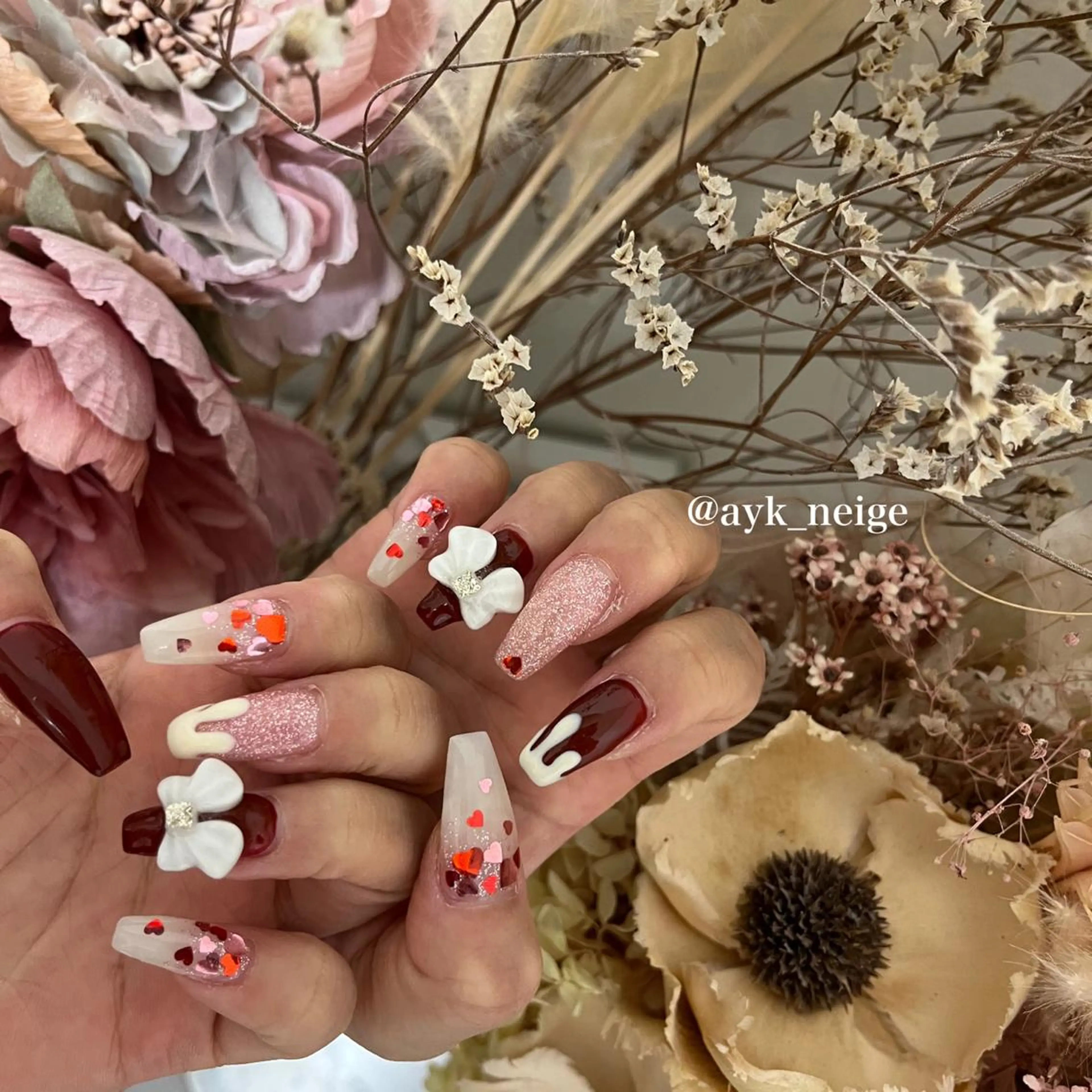 ネイル フットネイル フレンチネイル キラキラネイル 韓国ネイル リボン n'eige nail所属・大谷 綾香のネイルデザイン