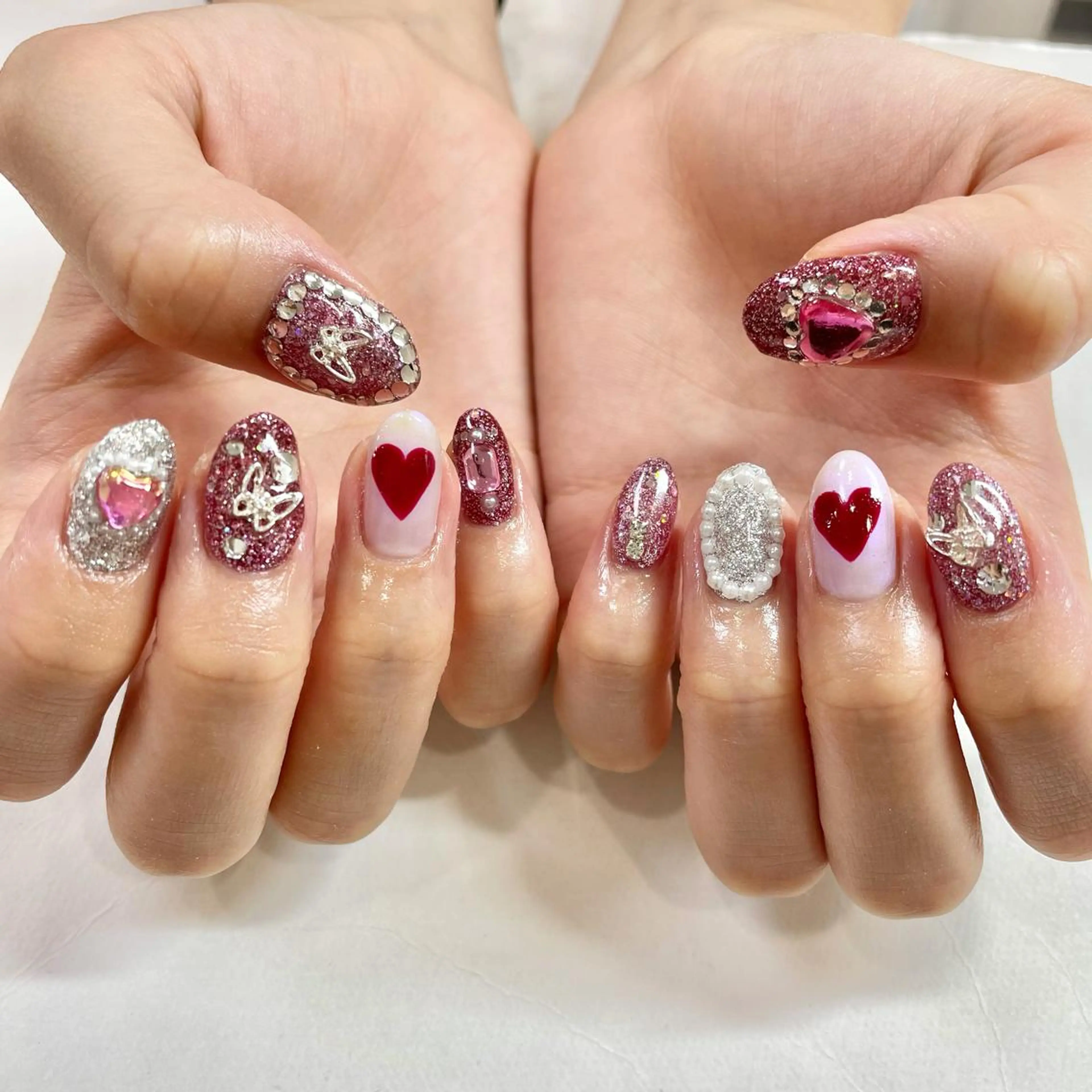 ネイル ハート キラキラネイル 🎀AYAKO 🎀中韓ネイルのネイルデザイン